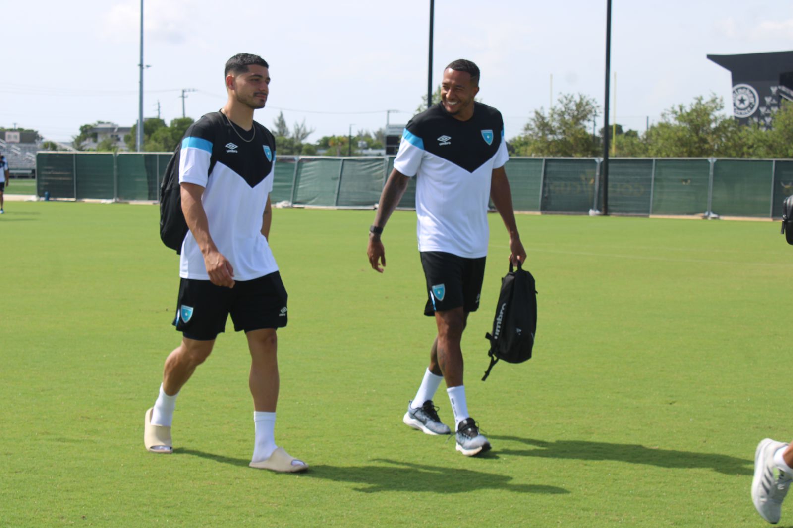 Selección de Guatemala ya está en Miami y se prepara para enfrentar a Cuba en el debut de Copa Oro 2023