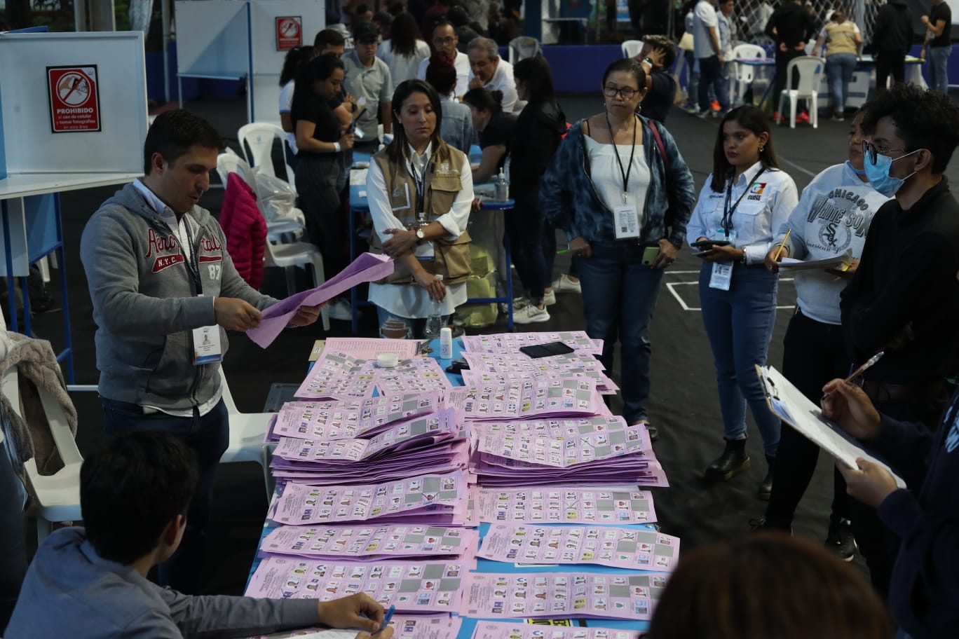 Conteo de votos en guatemala'
