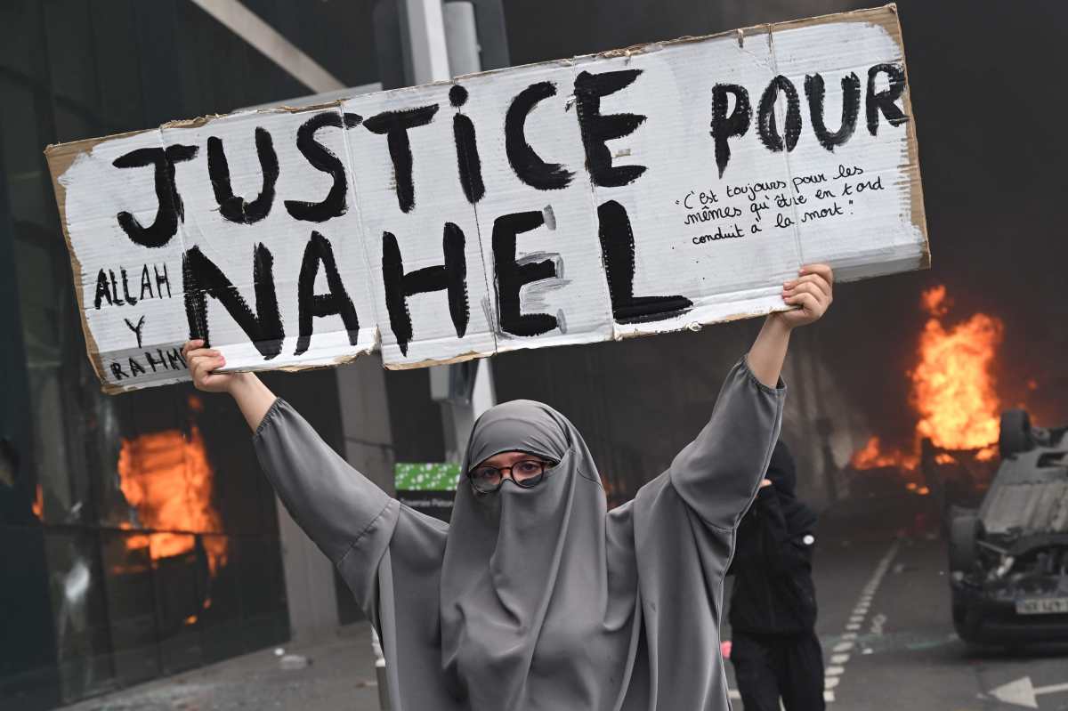 Fotos: Crece la ira por el asesinato policial de un adolescente en Francia y estallan disturbios