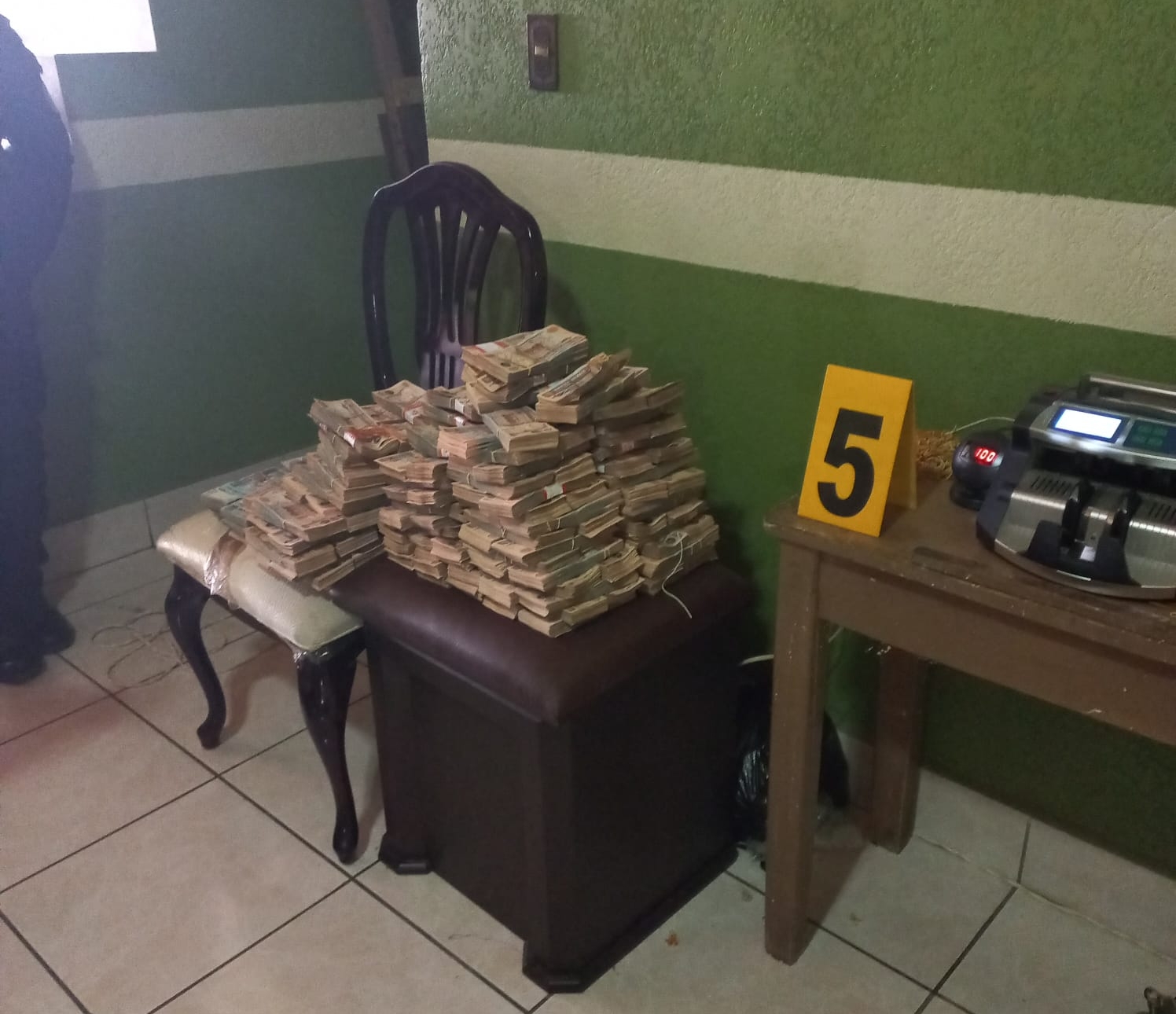 Huehuetenango: Cómo una transacción sospechosa alertó la incautación de Q4.2 millones en efectivo