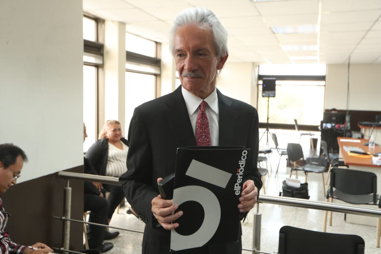 Jose Rubén Zamora, presidente de elPeriódico, en el día de su sentencia por un caso de lavado de dinero. (Foto Prensa Libre: Esbin García)