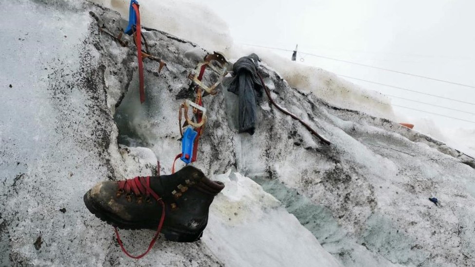 Los restos se hallaron en el glaciar de Theodul. POLICÍA DE SUIZA/CANTÓN VALAIS