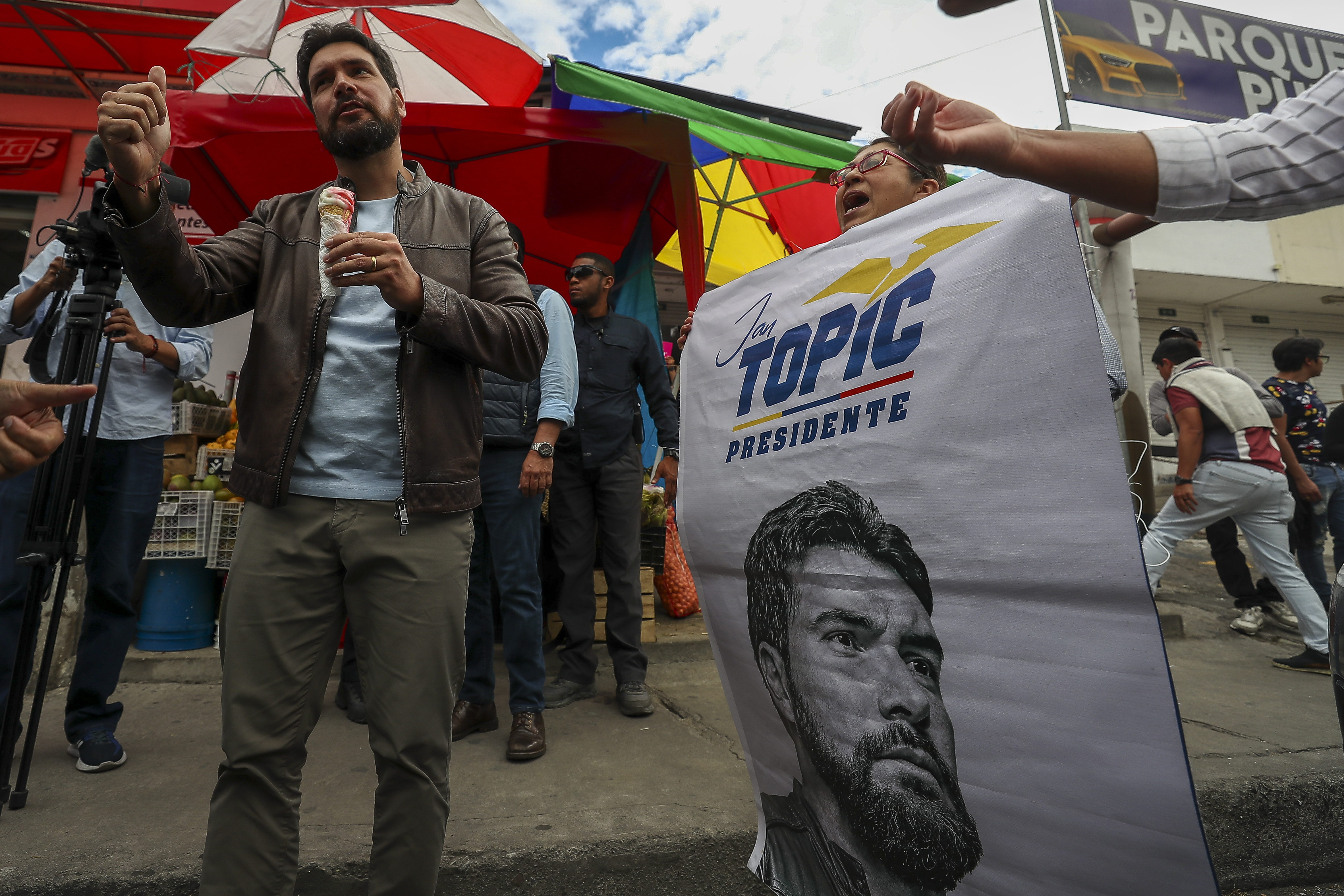 Jan Topic, al que llaman “el Bukele ecuatoriano”, busca combatir crimen e impulsar pymes