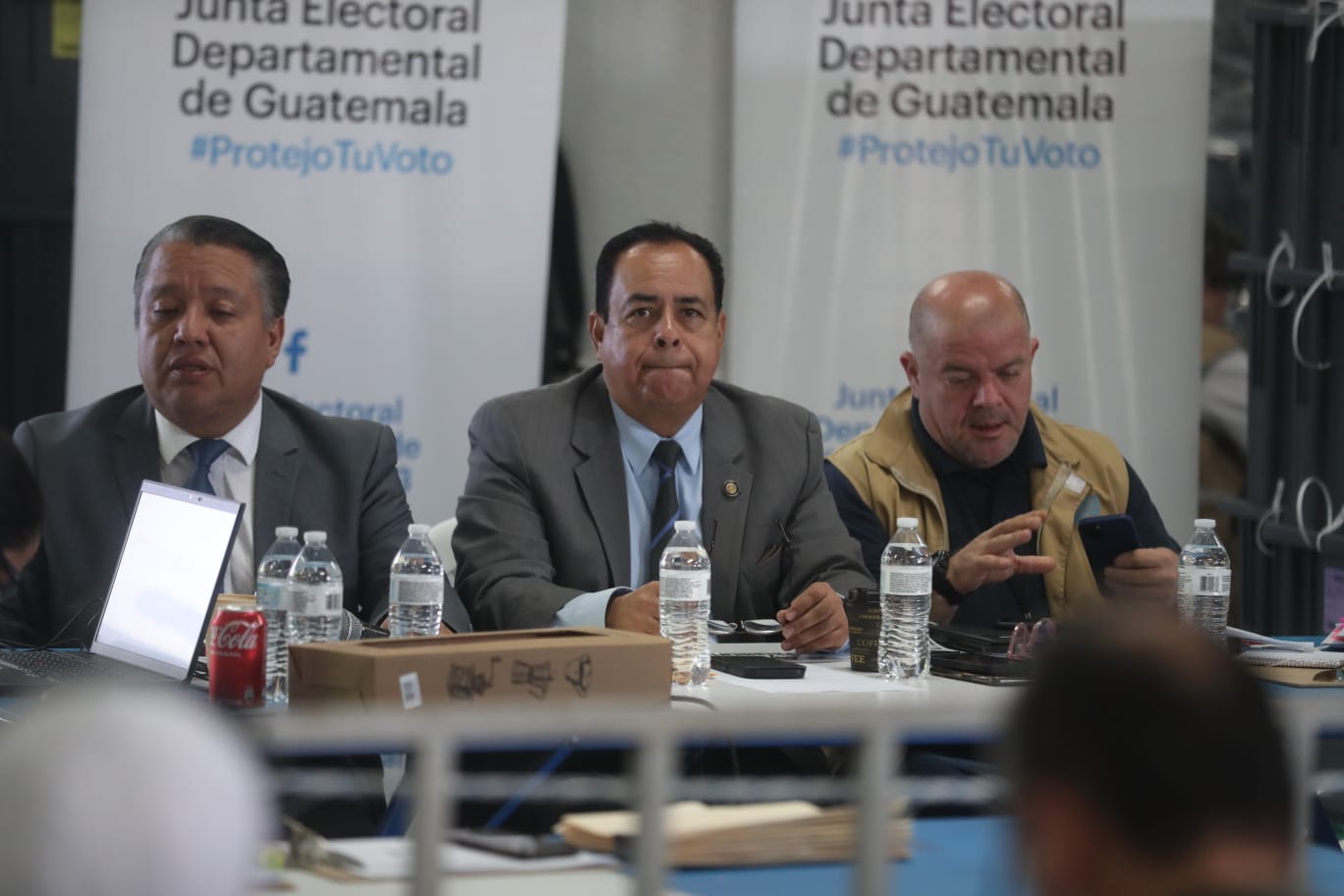 El cotejo de actas por parte de la JED del departamento de Guatemala concluyó este jueves 6 de julio. (Foto Prensa Libre: Juan Diego González)

