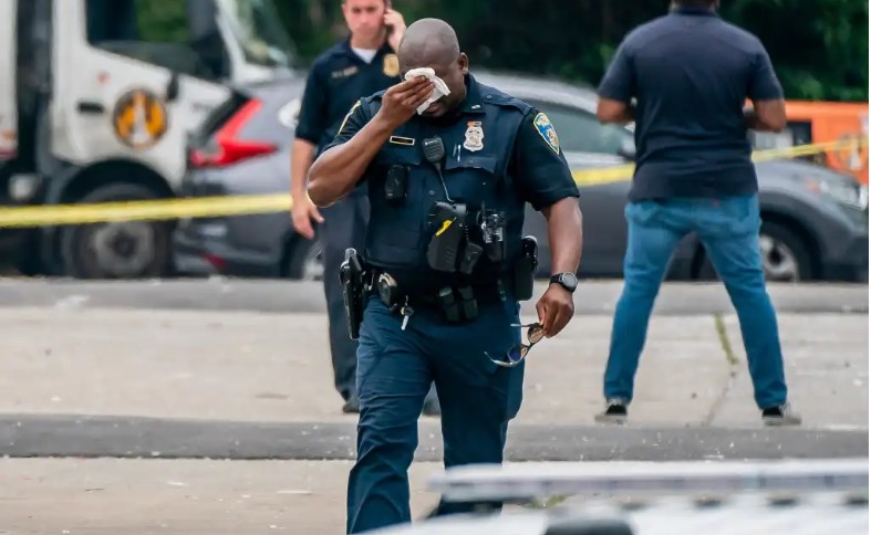 Dolor e indignación dejó balacera en EE. UU. (Foto Prensa Libre: AFP)