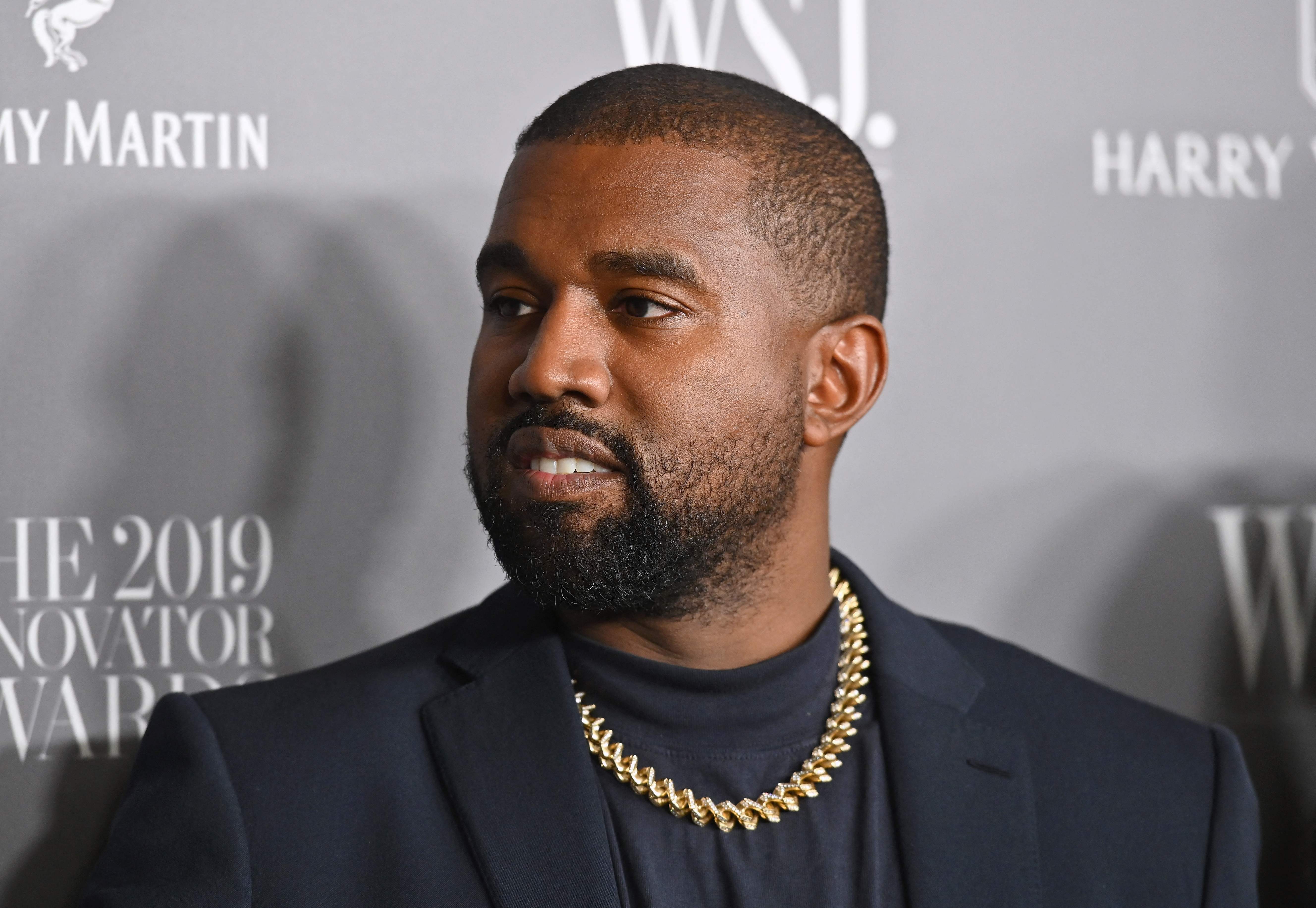 X reintegró al rapero y diseñador Kanye West, informó el Wall Street Journal el 29 de julio de 2023. (Foto Prensa Libre: Angela Weiss / AFP)
