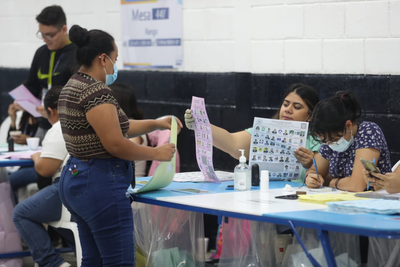 Un informe del MOE-Gt reveló que se intensificaron los ataques, campañas de desinformación, así como las denuncias contra candidatos, agrupaciones y las instituciones afines al proceso electoral en Guatemala. (Foto Prensa Libre: Hemeroteca PL) 