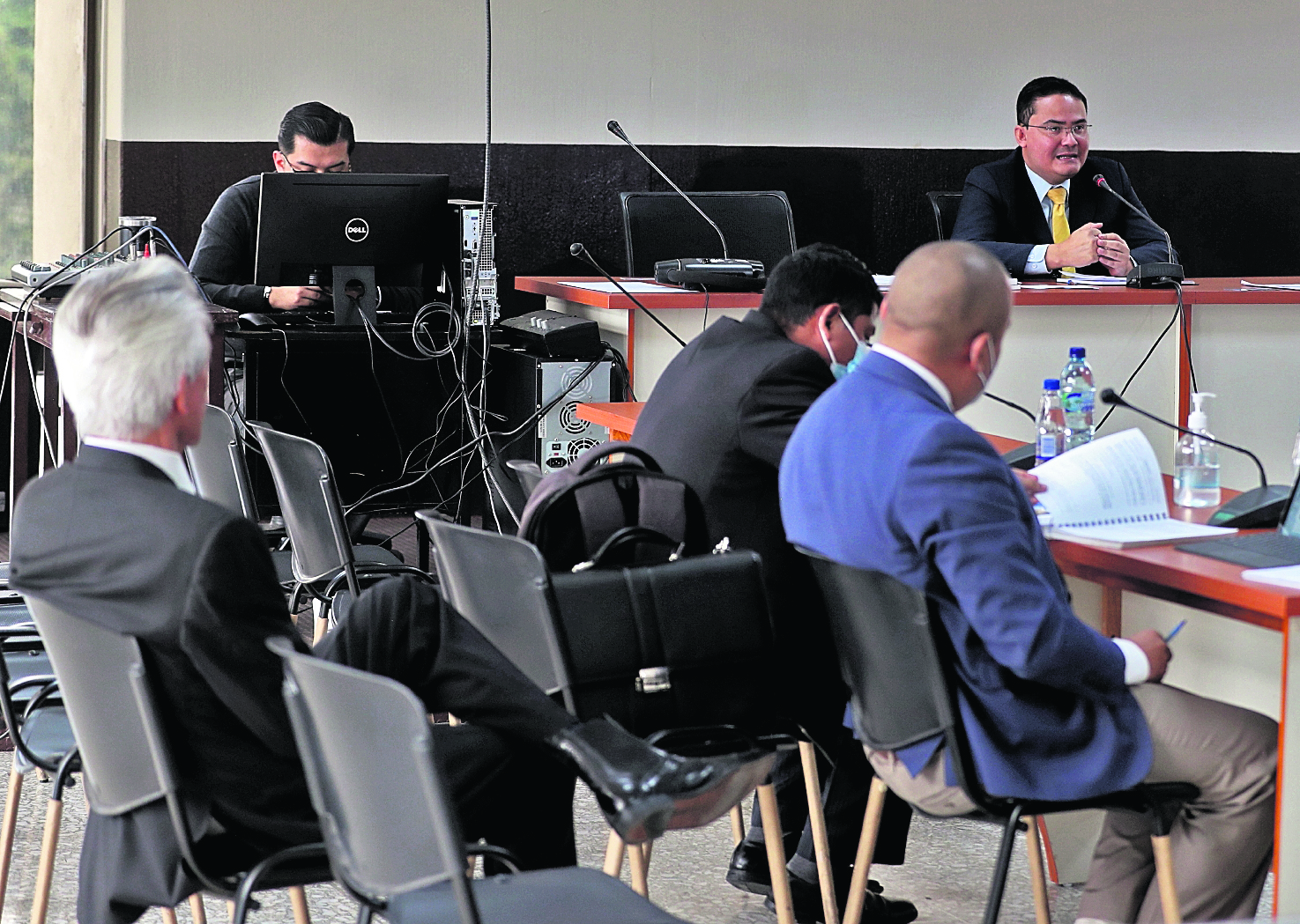 El juez  Séptimo de Instancia Penal Fredy Orellana procesó al periodista José Rubén Zamora. (Foto Prensa Libre: Hemeroteca PL)