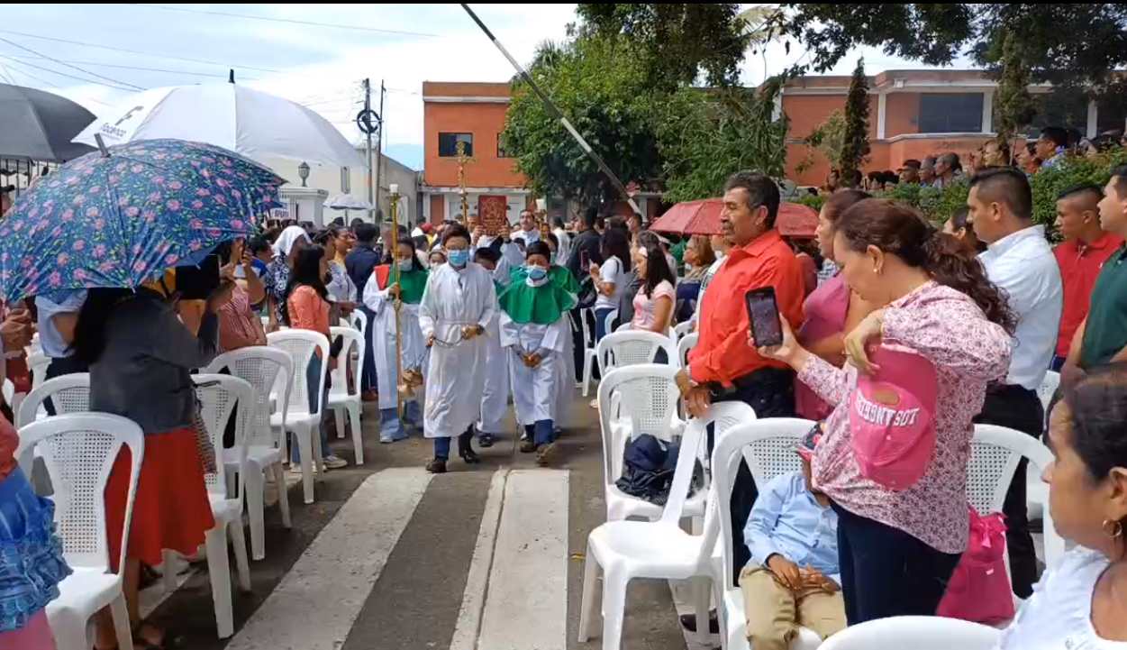 En Jutiapa se celebró una misa por la democracia de Guatemala. (Foto Prensa Libre: Parroquia San Pedro Apóstol Conguaco) 