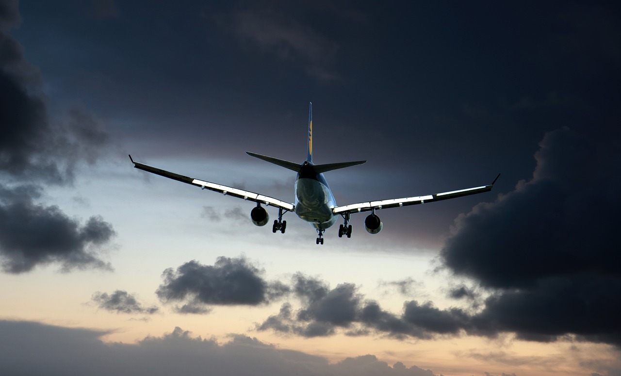 Piloto de aerolínea LATAM muere tras sufrir emergencia en pleno vuelo
