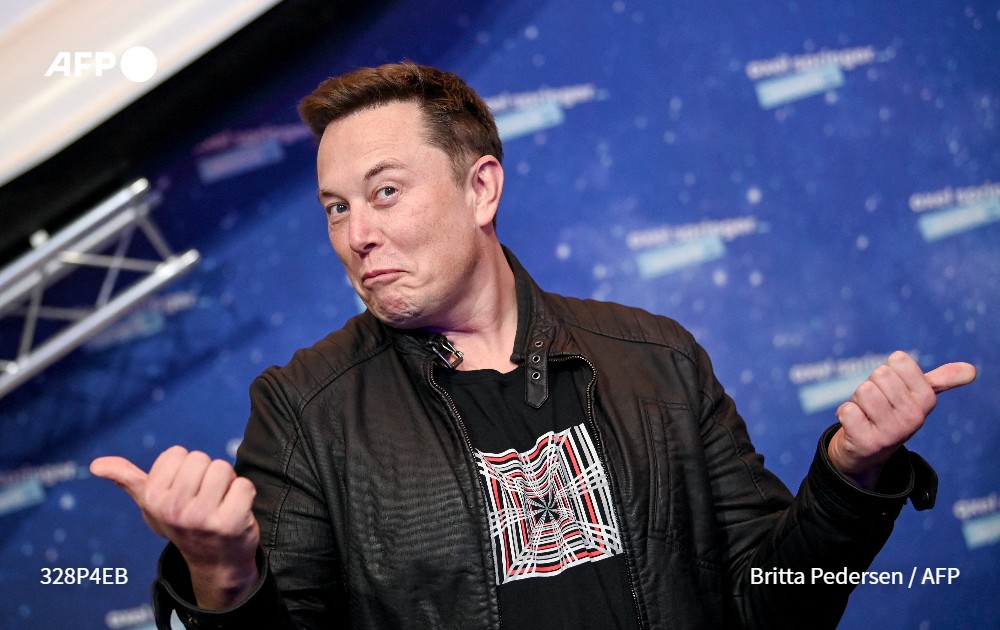 Elon Musk continúa con los cambios en la red social X, antes Twitter. (Foto Prensa Libre: AFP)