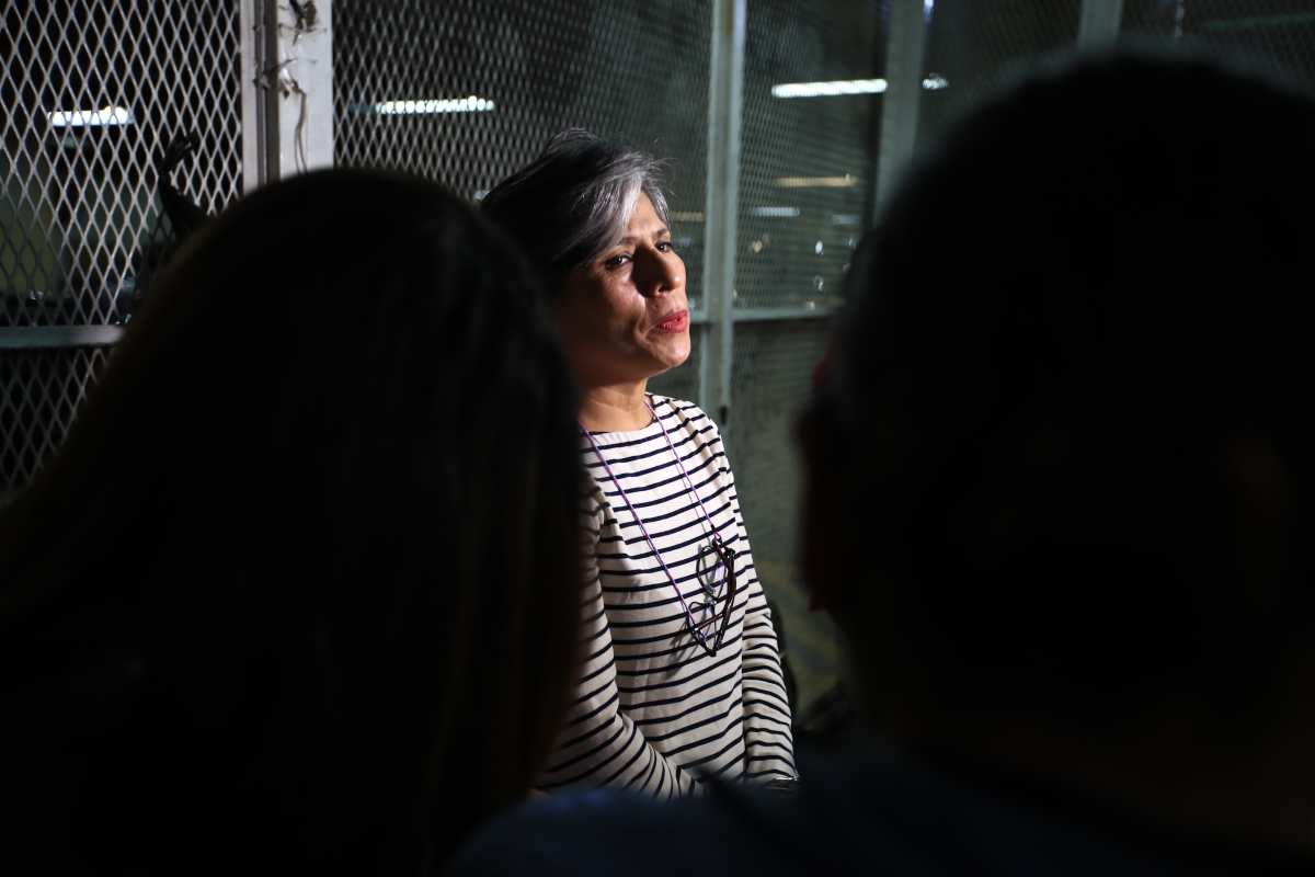 “Erosionan la confianza en el poder judicial”: Reino Unido condena captura de abogada Claudia González