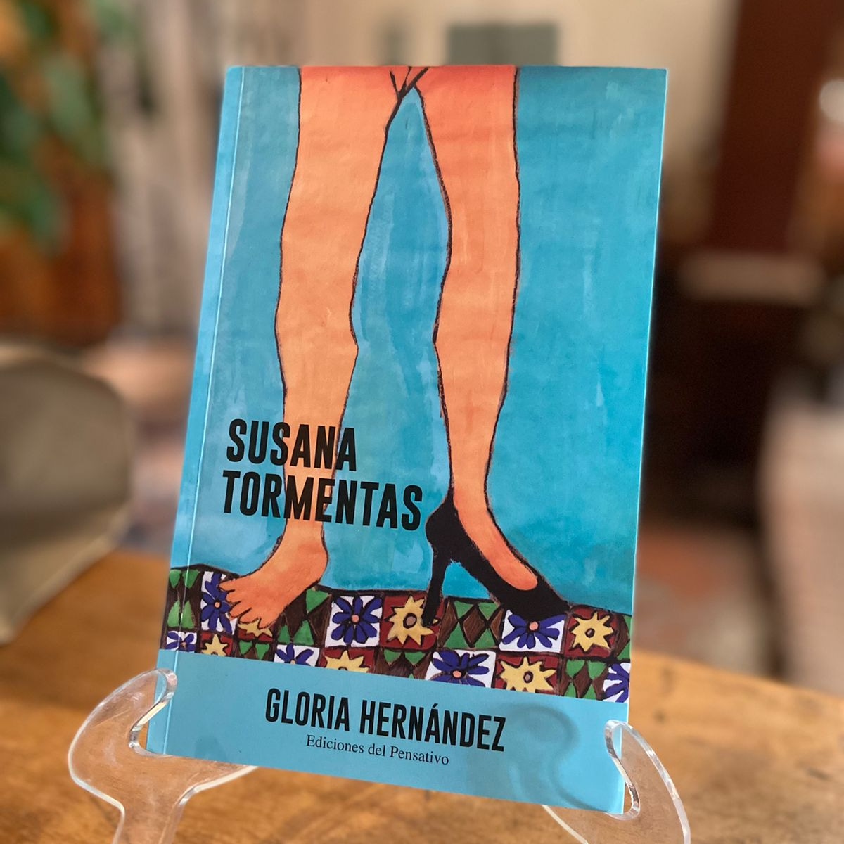 Gloria Hernández, Premio Nacional de Literatura 2022, presenta el libro "Susana Tormentas"