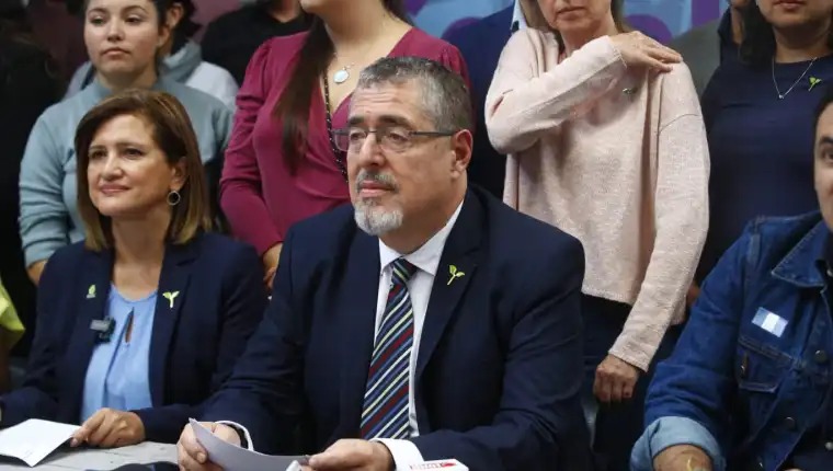 TSE podría investigar vallas sobre ideología de género