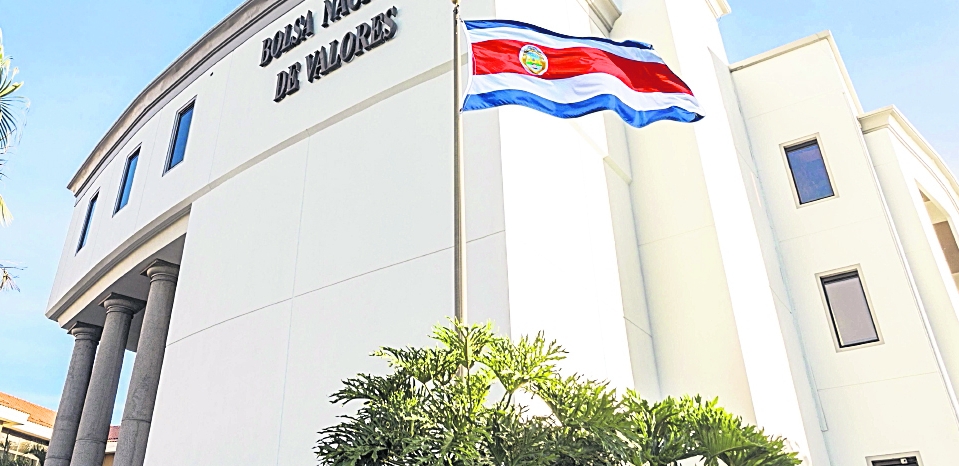 4 días de trabajo y 3 de descanso a la semana: Costa Rica avanza en cambios en legislación de jornadas laborales