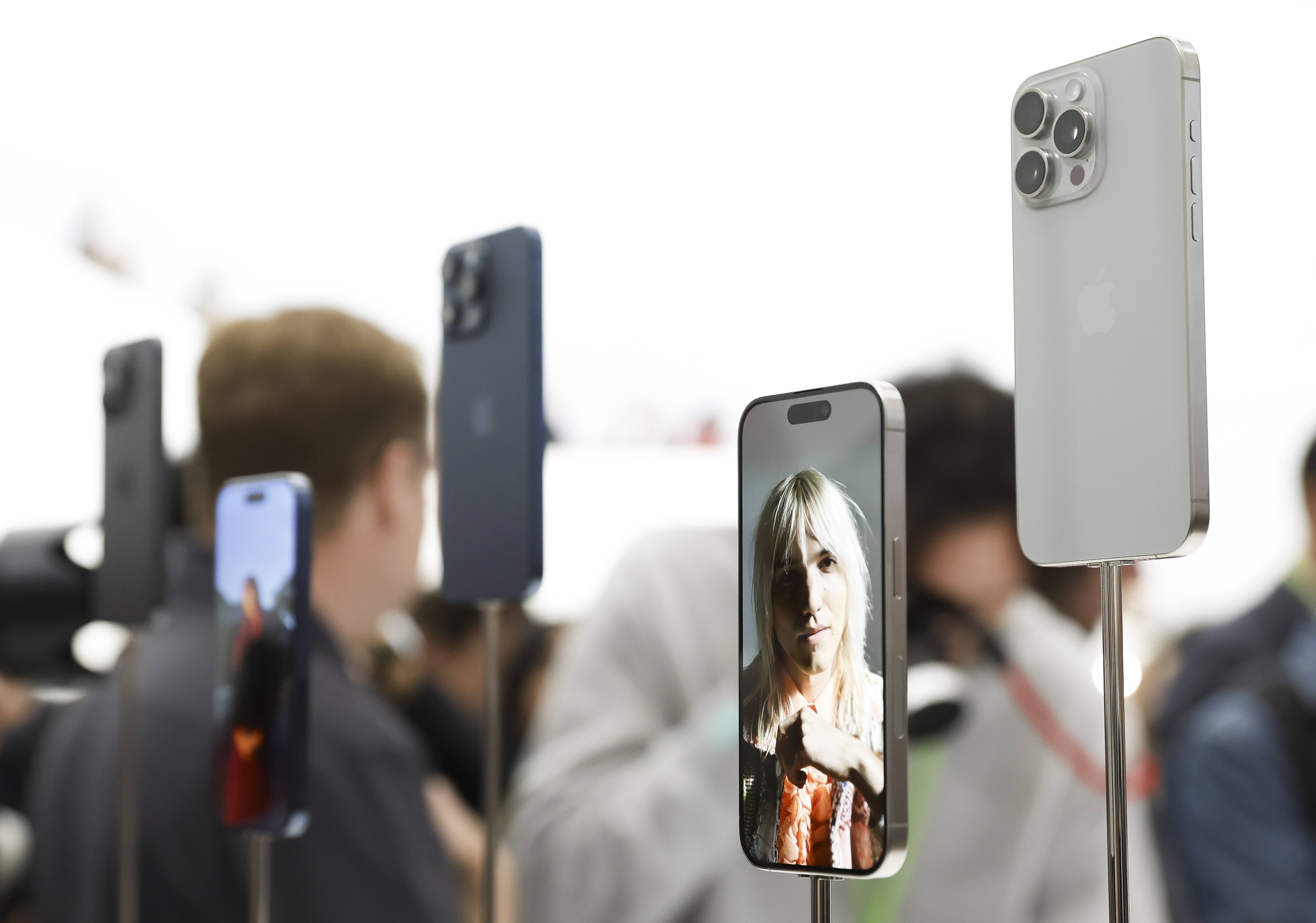 iPhone 15: Apple lanza su primer teléfono con un puerto USB-C