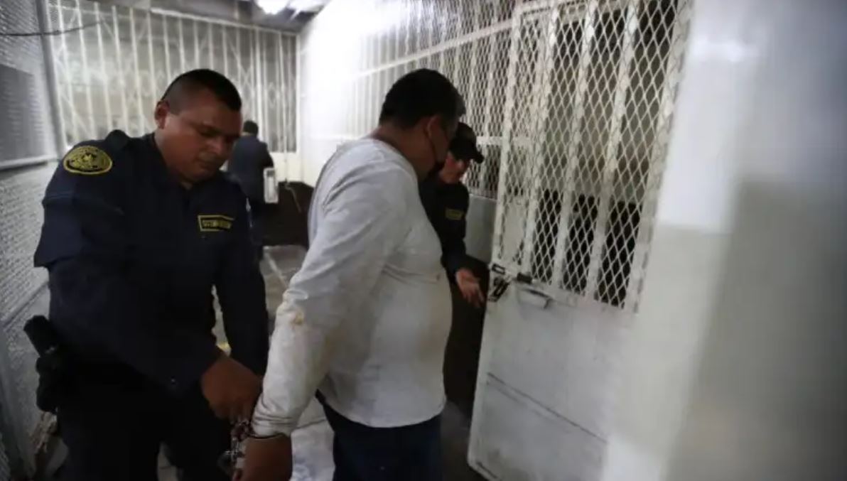 Cruz Antonio Gálvez Hernández, de 44 años, fue capturado en México y trasladado a Guatemala el 6 de junio de 2023. (Foto Prensa Libre: Hemeroteca PL)