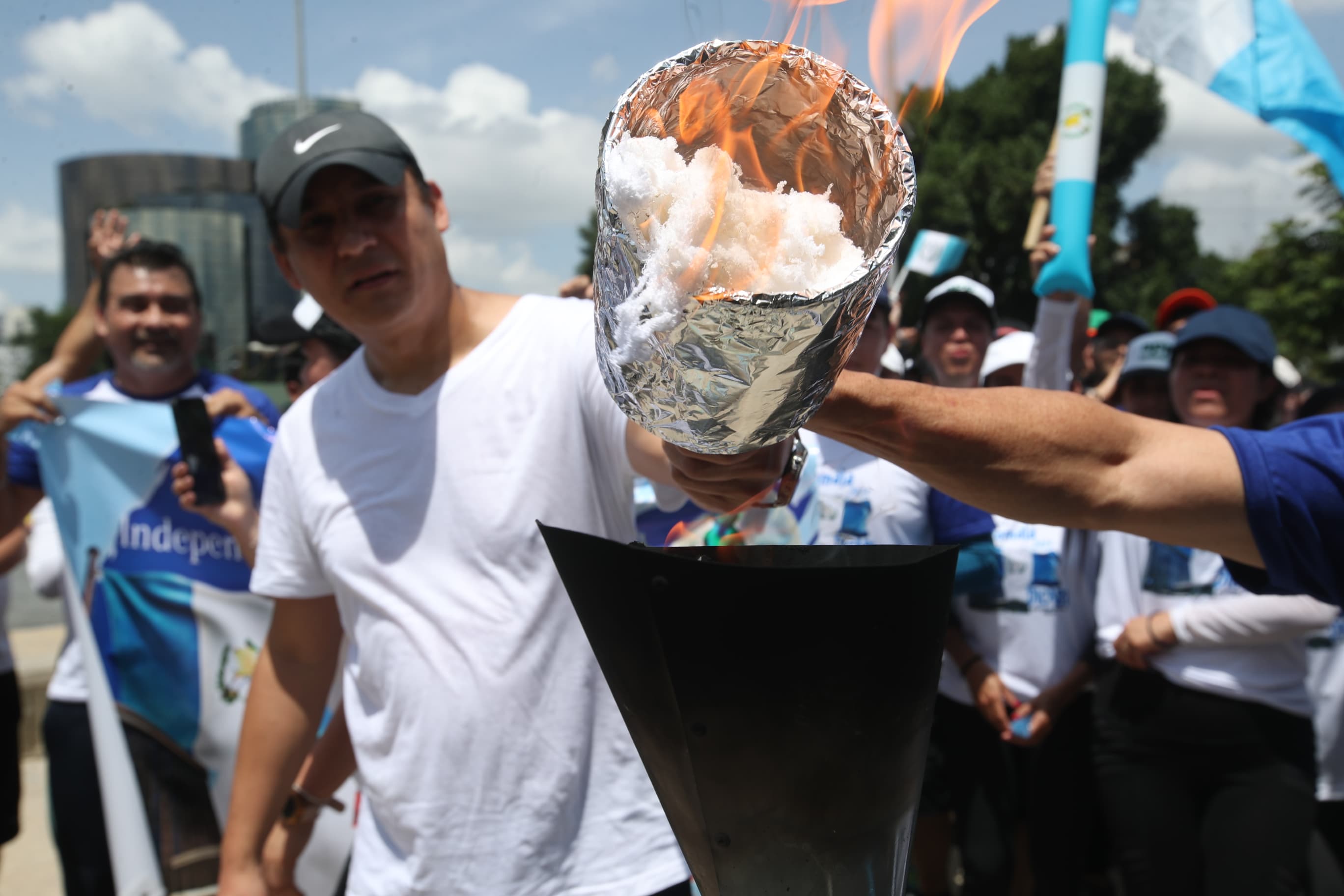 Encienden antorcha para celebrar la independencia de Guatemala'