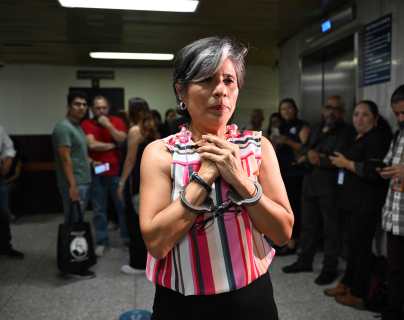 Juez Jimi Bremer aplaza para el 27 de septiembre la audiencia de primera declaración de la abogada Claudia González