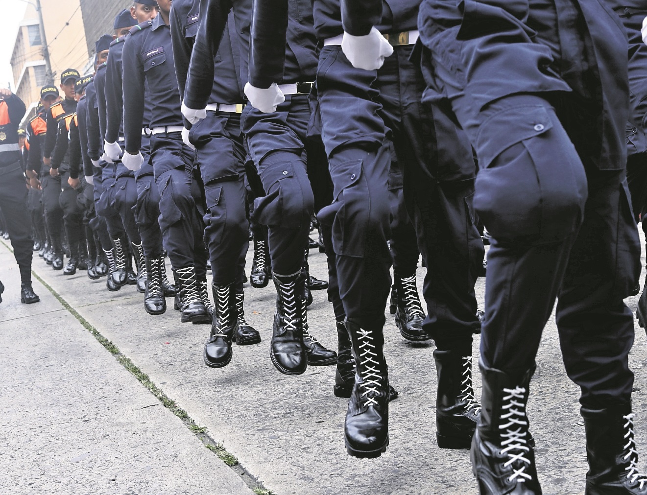 (Imagen de referencia) La PNC revisa constantemente el actuar de sus agentes a manera de autodepuración. (Foto Prensa Libre: Hemeroteca PL)