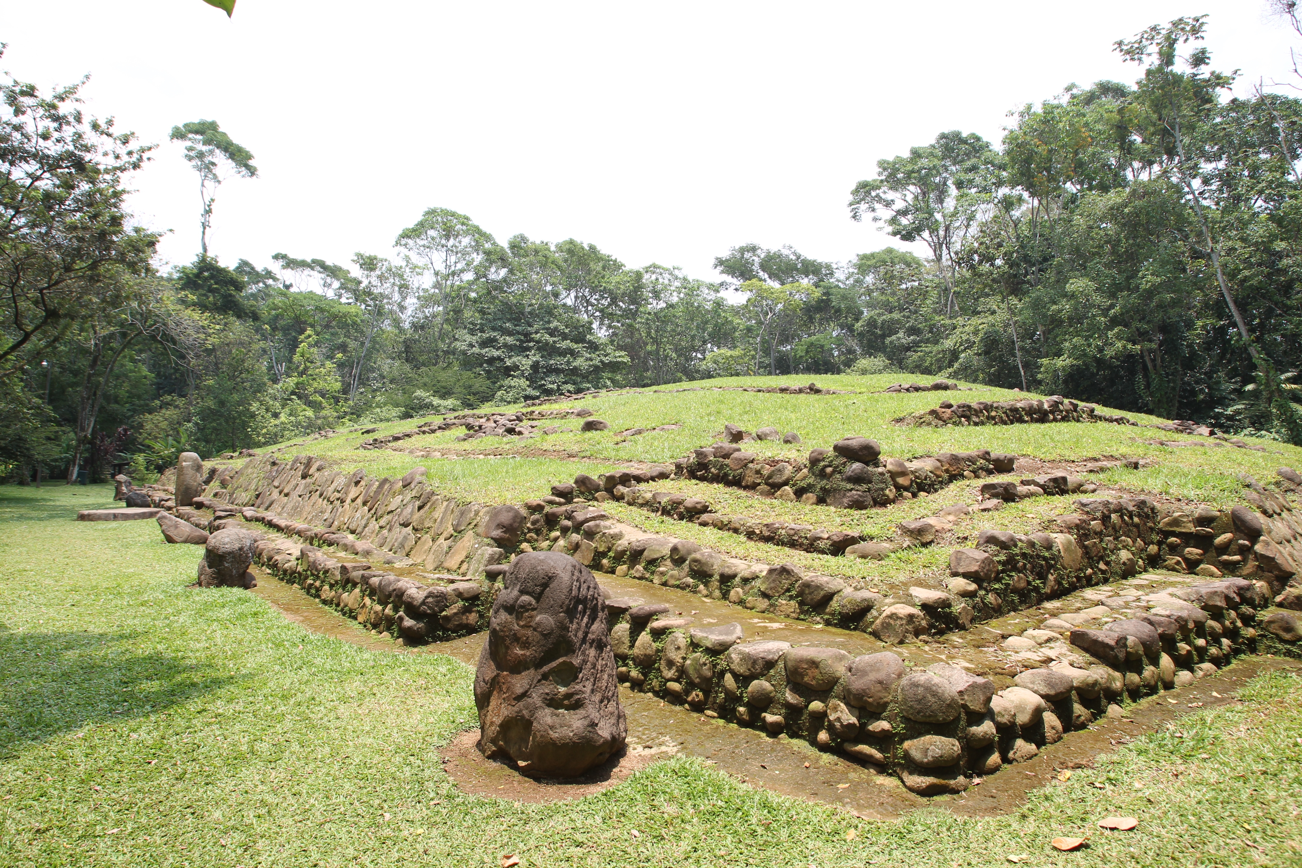 El parque Arqueológico Nacional Tak'alik Ab'aj, en El Asintal, es uno de los centros de comercio más representativos de la cultura maya. (Foto Prensa Libre: Hemeroteca PL)