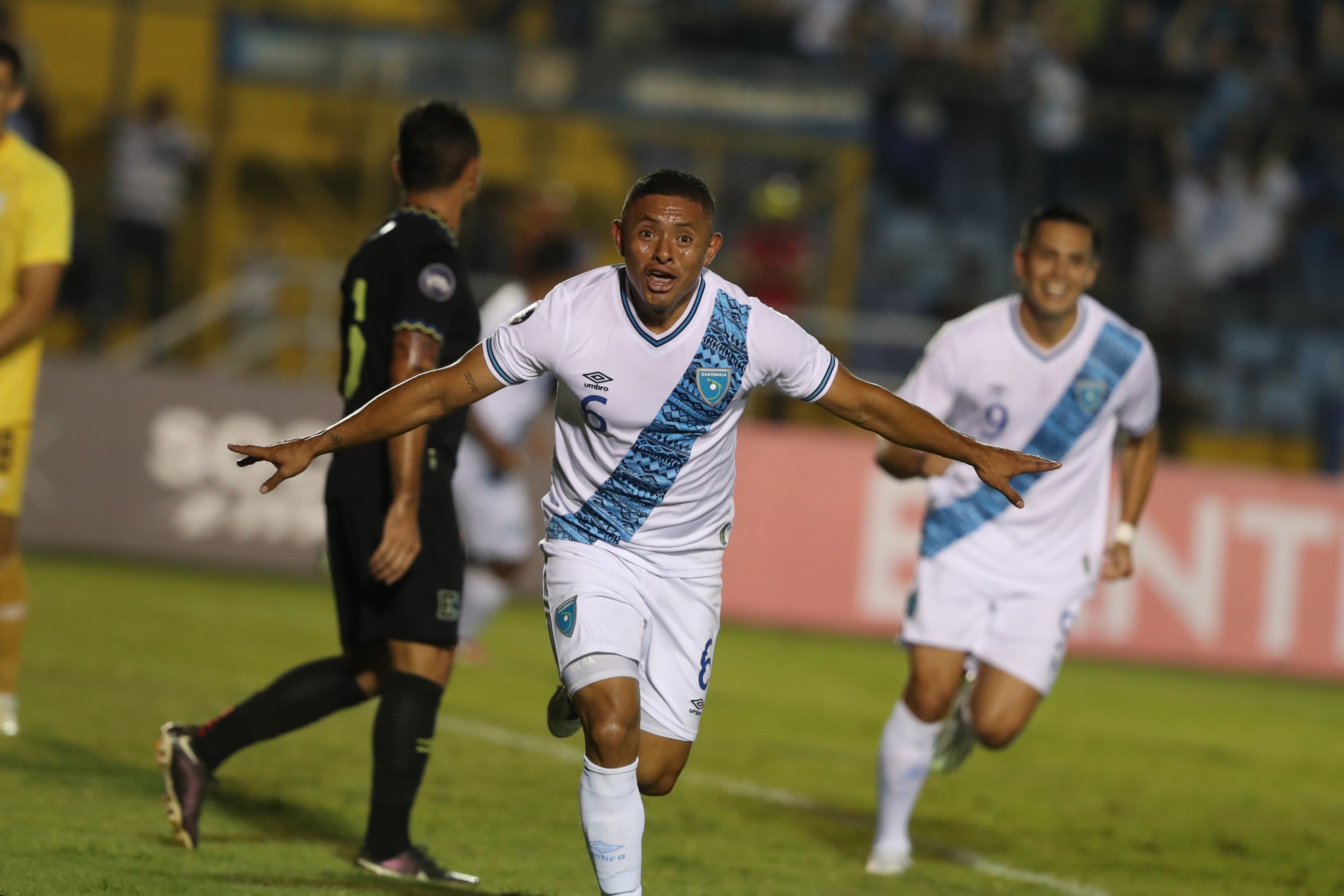 Carlos Mejía anotó el gol de Guatemala