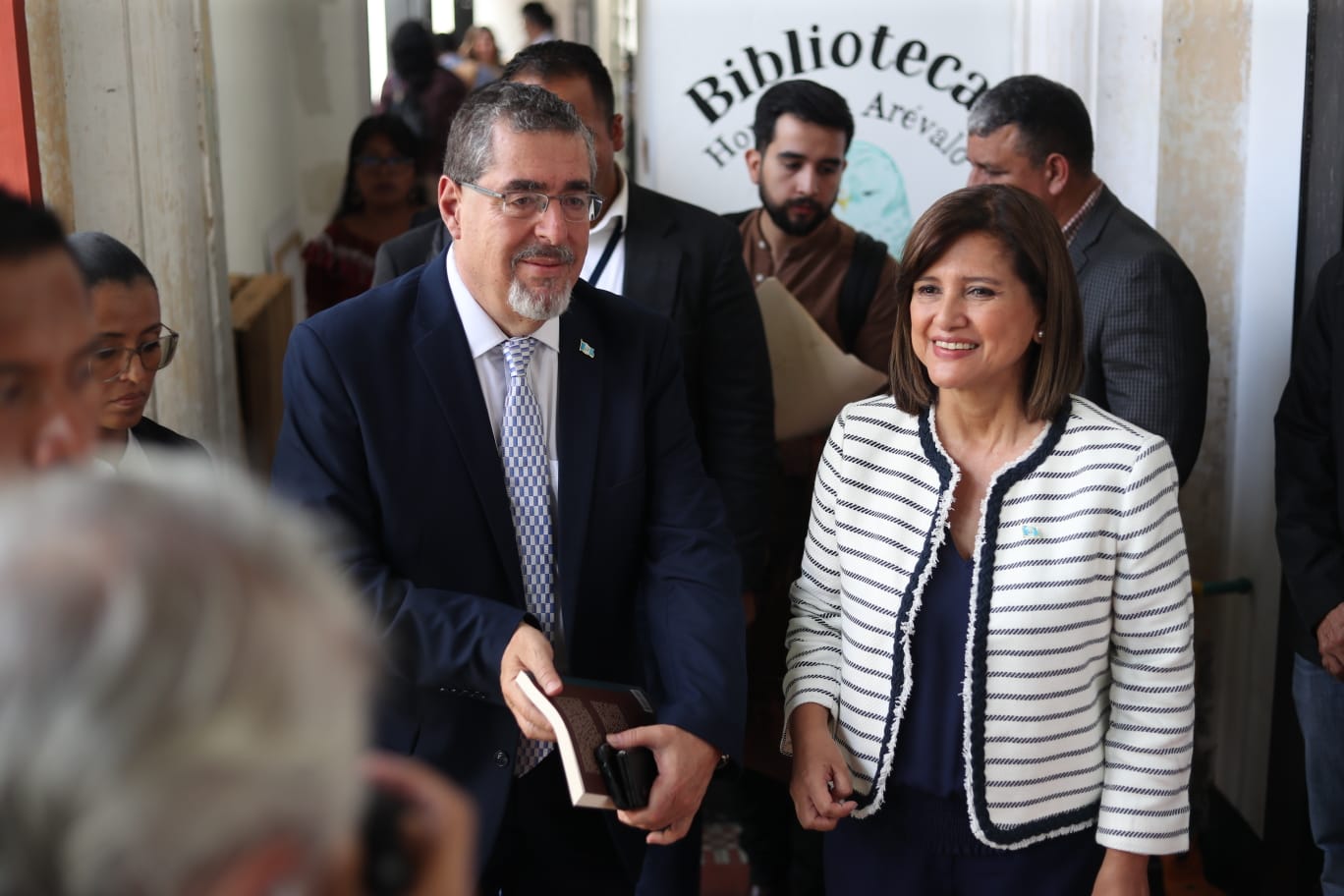 Grupo de expresidentes alerta de un golpe de Estado “en proceso” y de intentos de sabotaje en la transición de mando en Guatemala