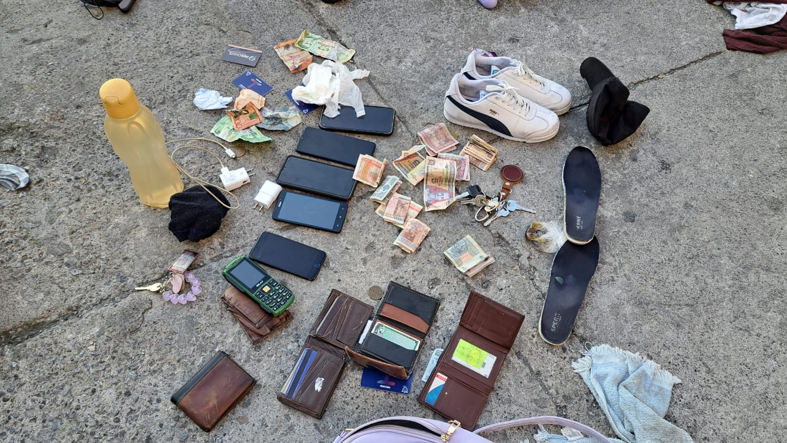 dos capturados por asalto en calzada roosevelt 5 de septiembre 2023 (1)