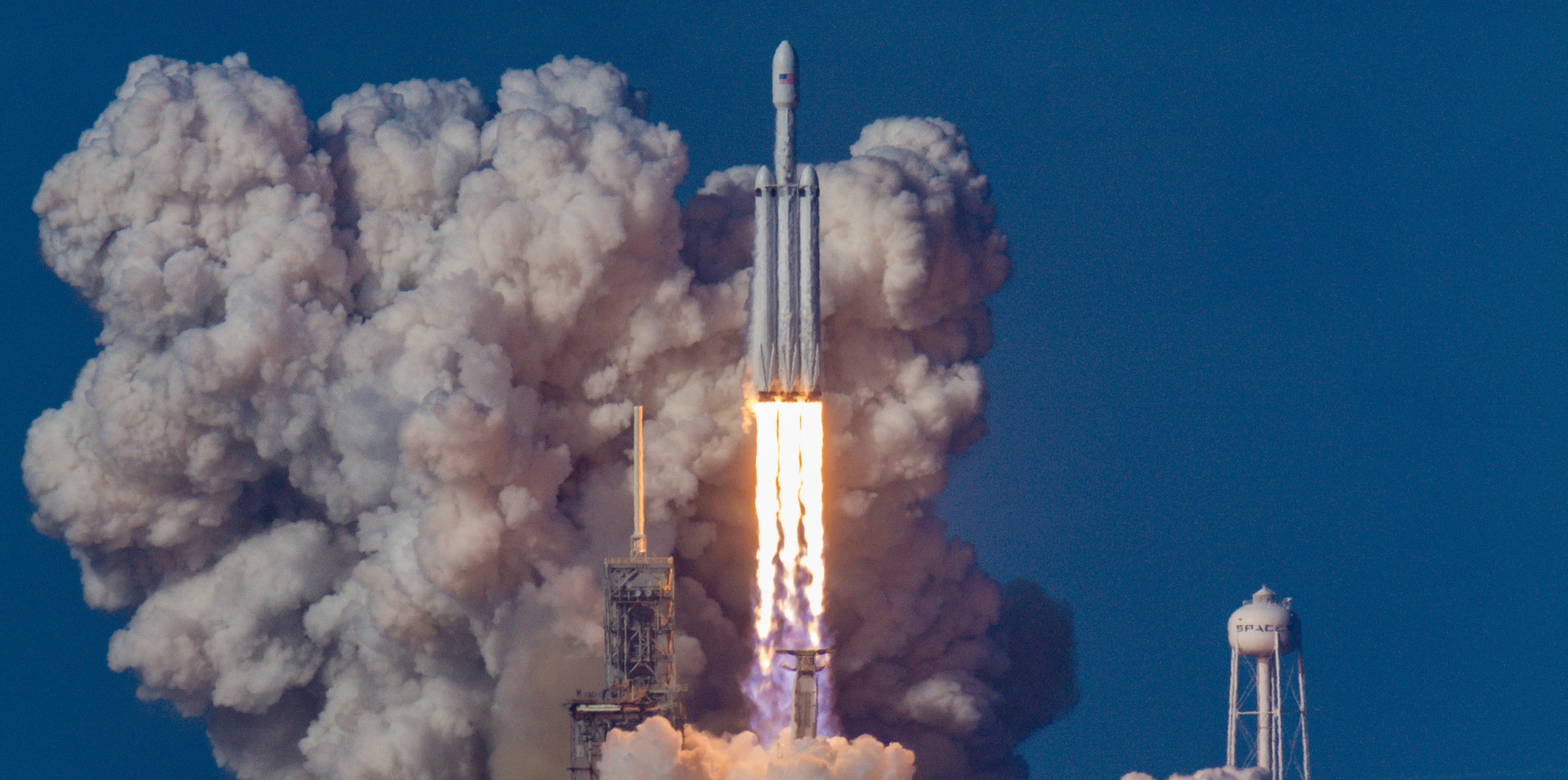 El  1er Congreso
Espacial Centroamericano (CEC) 2023 se realizará en la
Universidad de Costa Rica  del 12 al 14 de septiembre de 2023.  (Foto Prensa Libre: @billjelen/Unsplash)