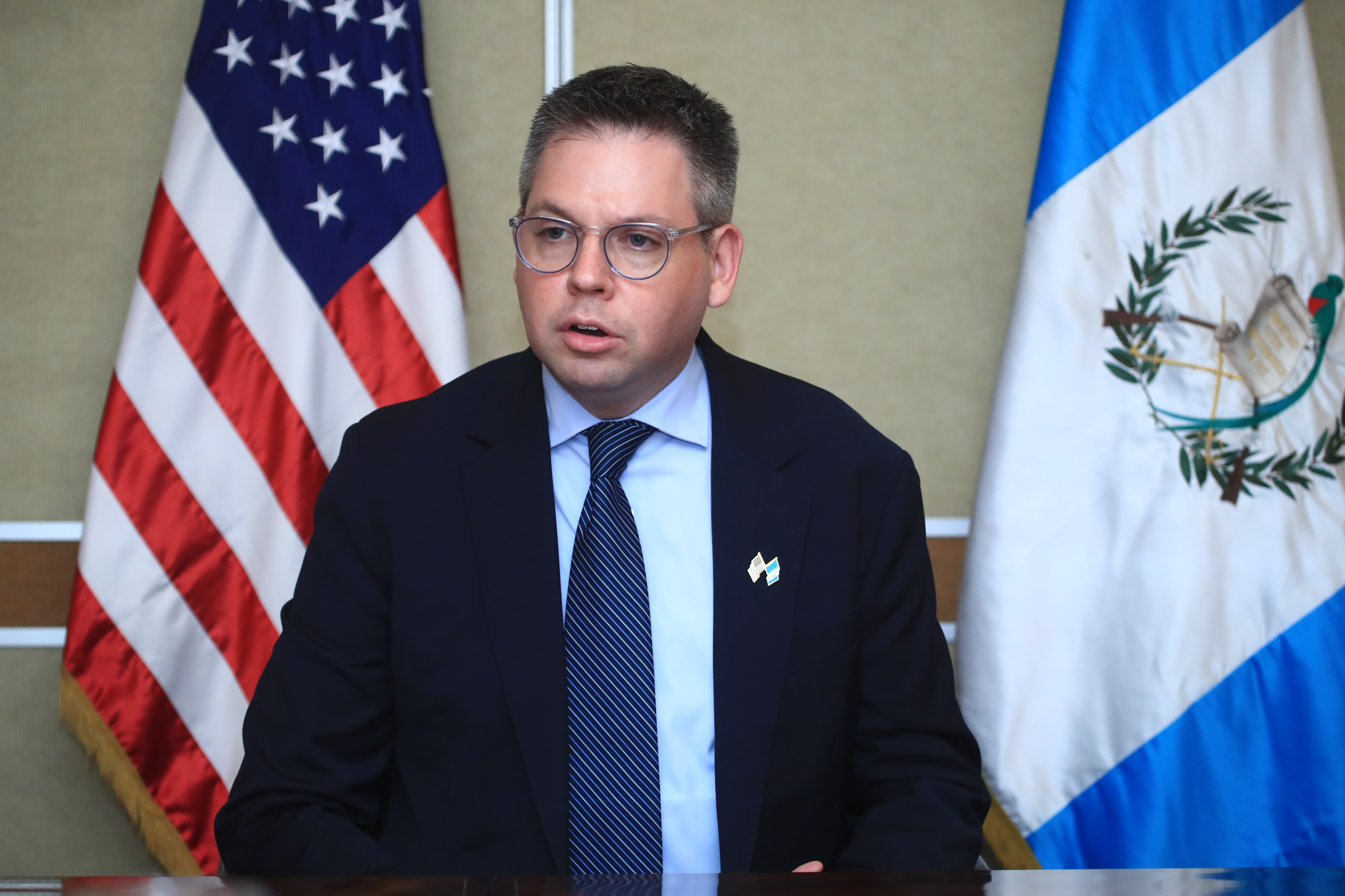 Eric Jacobstein actualmente se desempeña como subsecretario adjunto en la Oficina de Asuntos del Hemisferio Occidental que cubre América Central y Cuba. (Foto Prensa Libre: Carlos Hernández)