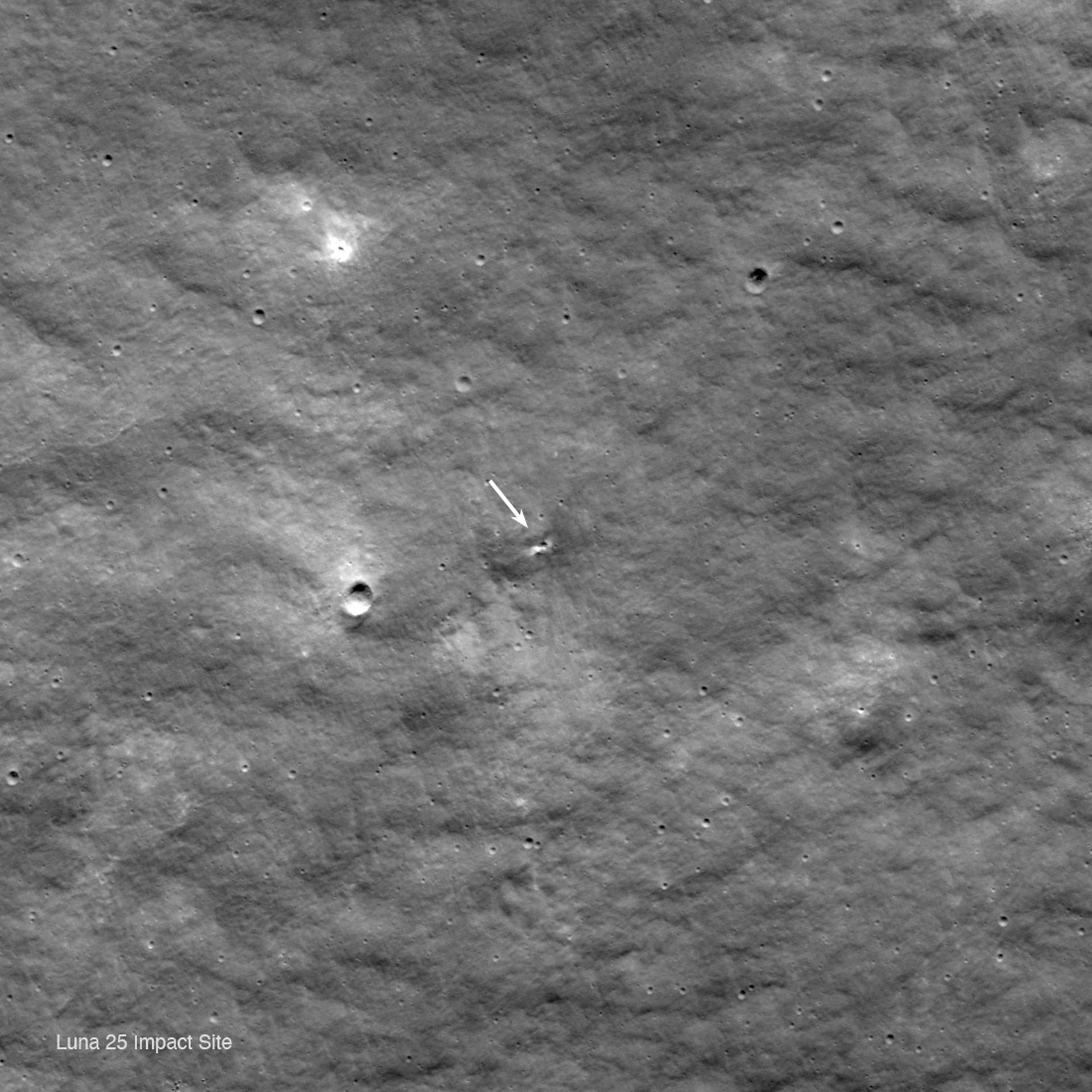 La NASA logra imágenes de un nuevo cráter en la luna surgido tras la fallida misión rusa
