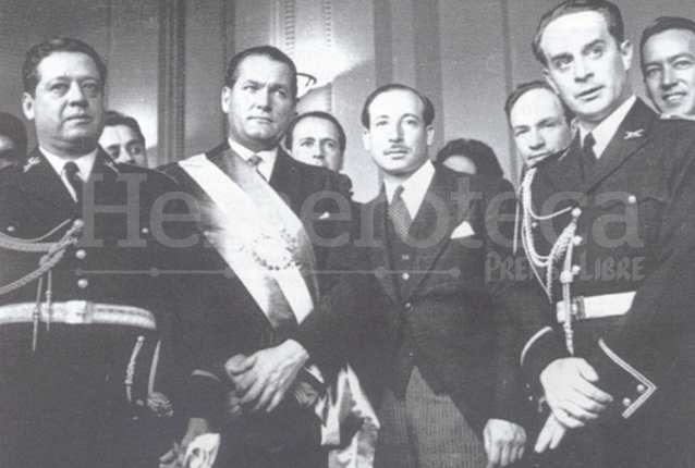 Triunvirato de gobierno de 1944