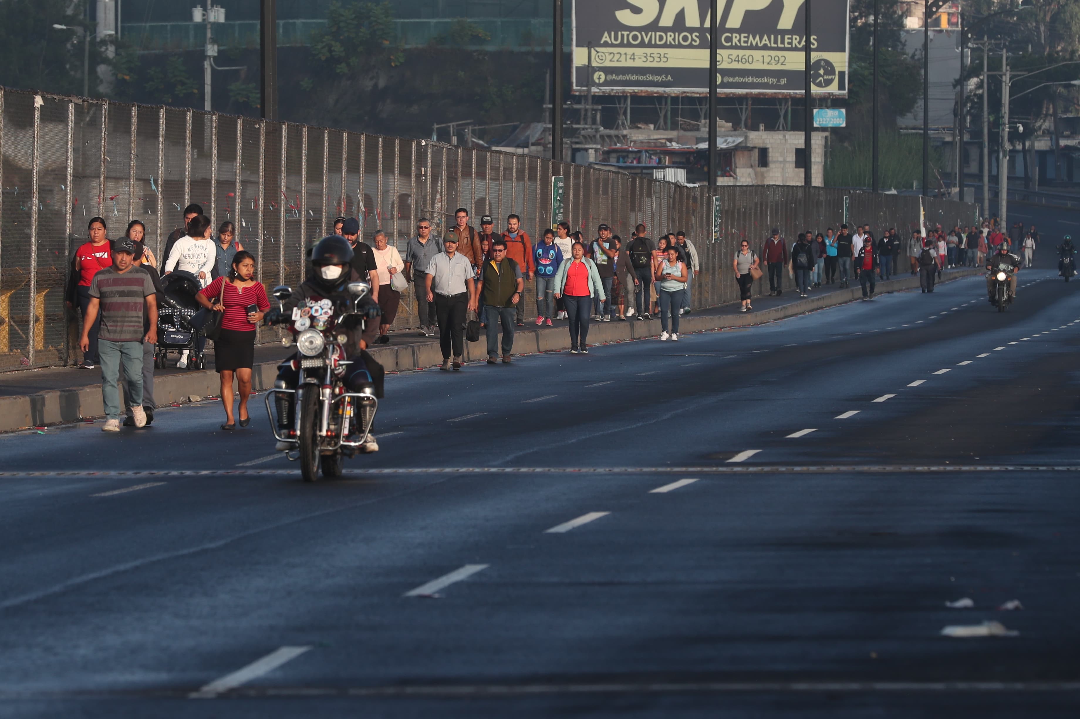 Bloqueos en Guatemala: habilitan el paso en calzada Aguilar Batres, carretera a El Salvador y otras rutas del área metropolitana este 13 de octubre