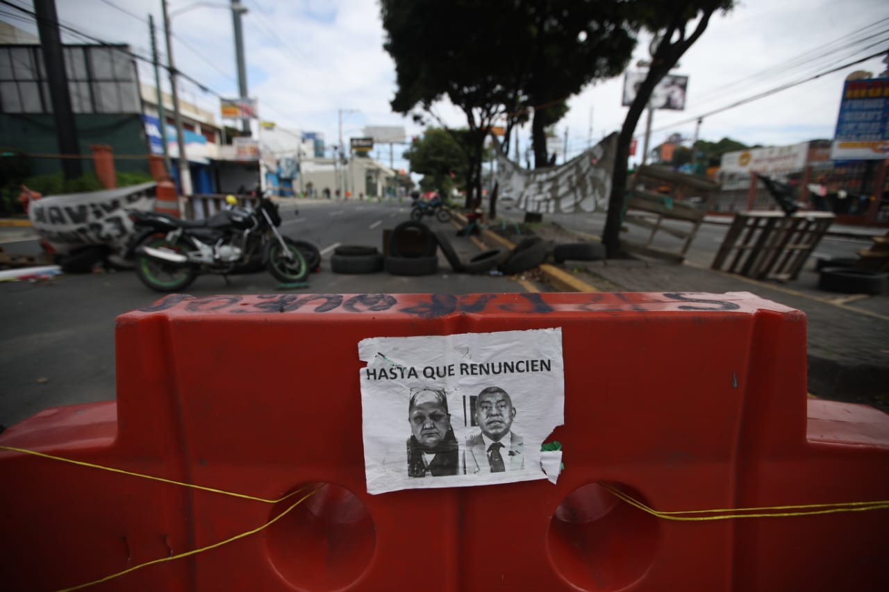 Bloqueos en Guatemala: avenida Petapa es la única ruta que está cerrada en el área metropolitana, desde el martes 17 de octubre