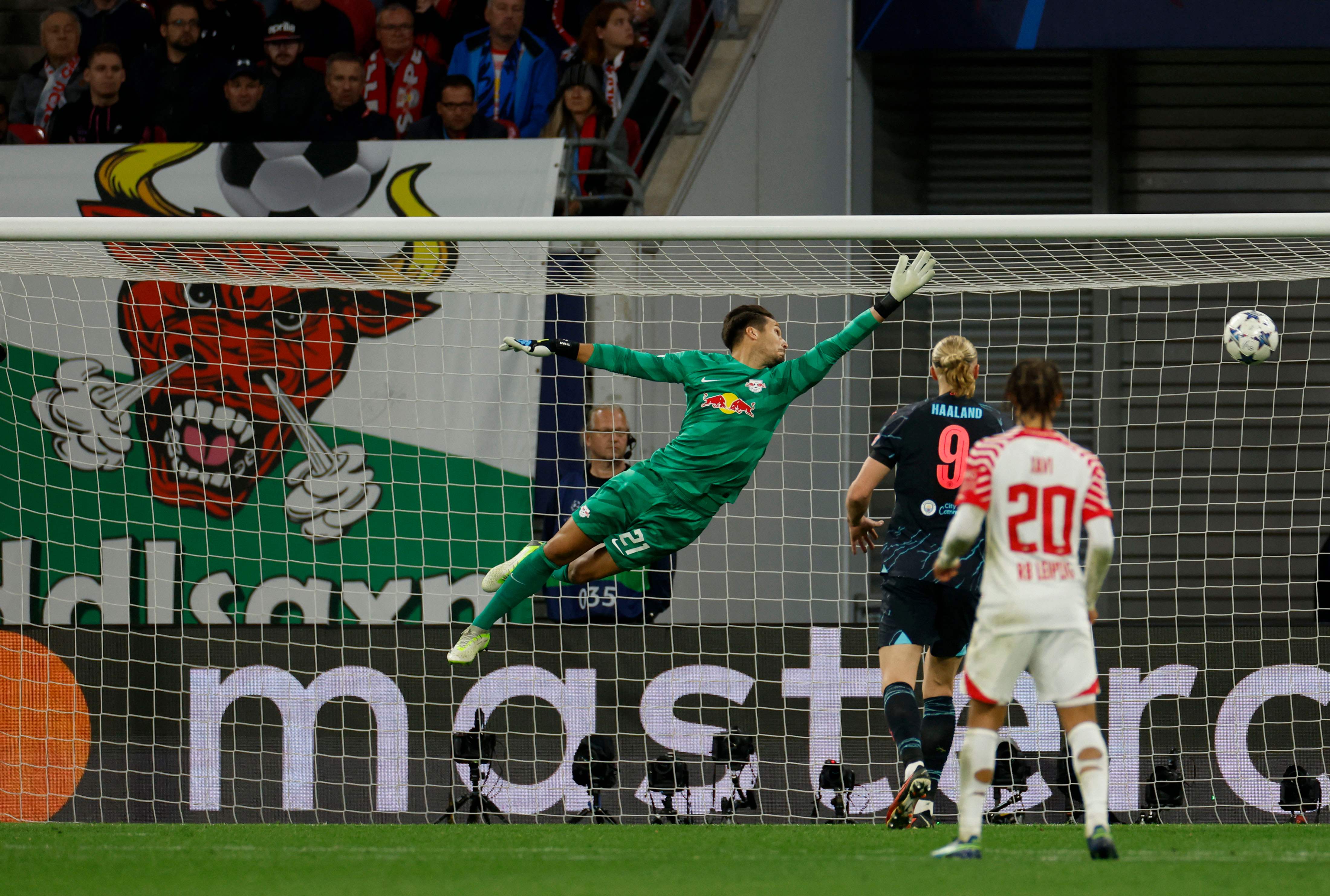 Champions League: Manchester City espera hasta el final para derrotar de visita al RB Leipzig con golazo incluido de Julián Álvarez