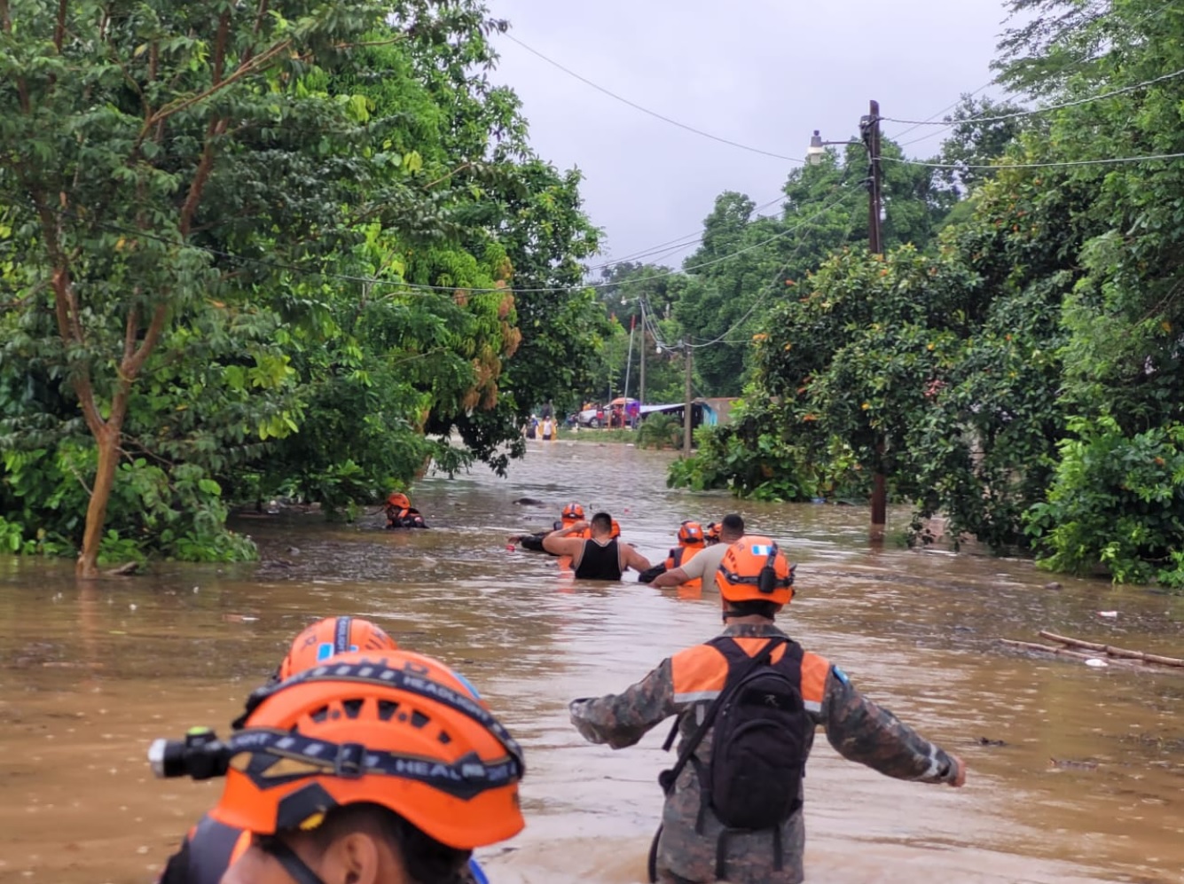 Inundación en Barrio Buena Vista, La Libertad, Petén, registrada el pasado 16 de octubre
