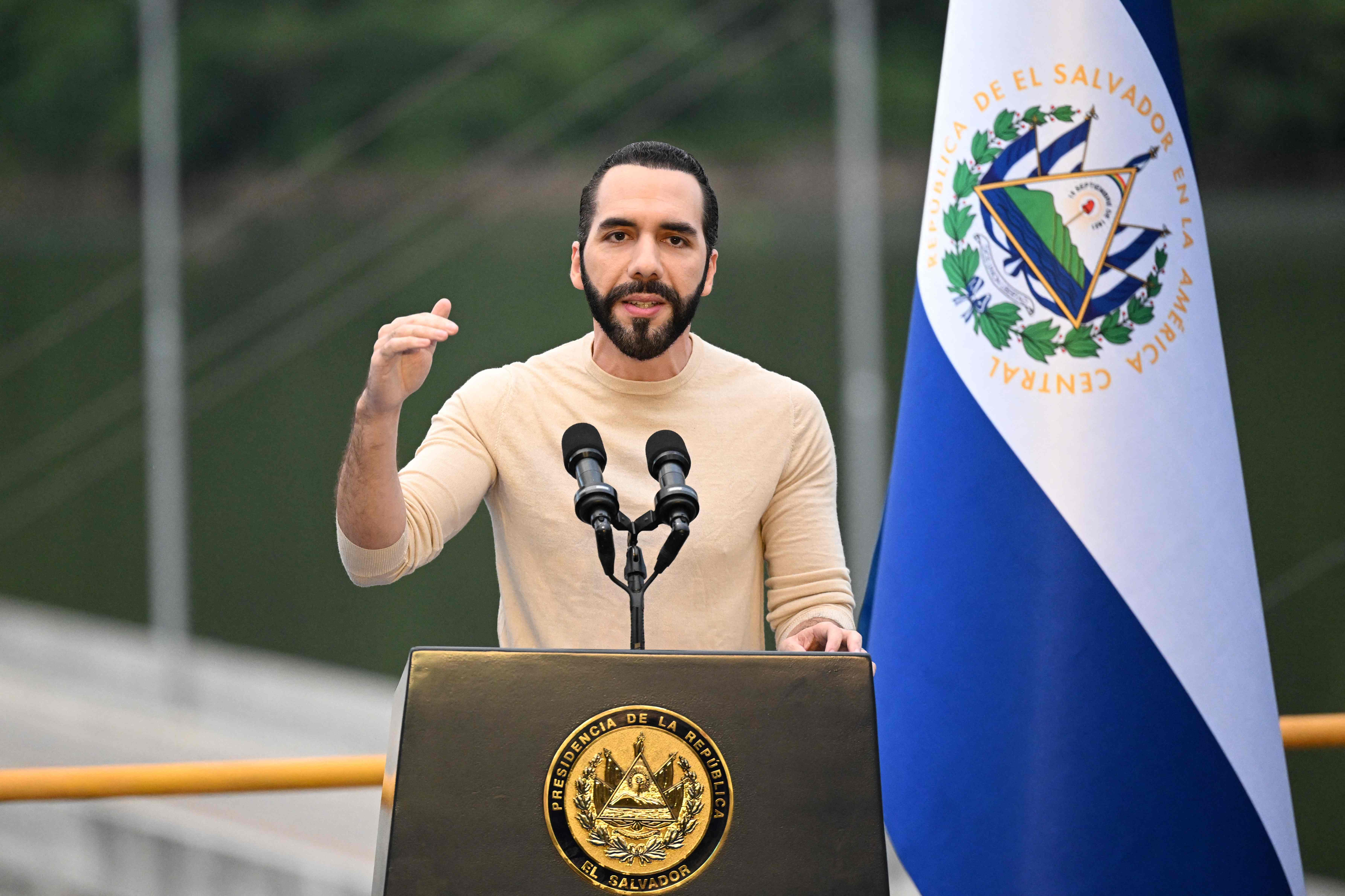 El Salvador: Bukele anuncia que inscribirá su candidatura presidencial la próxima semana para buscar su reelección