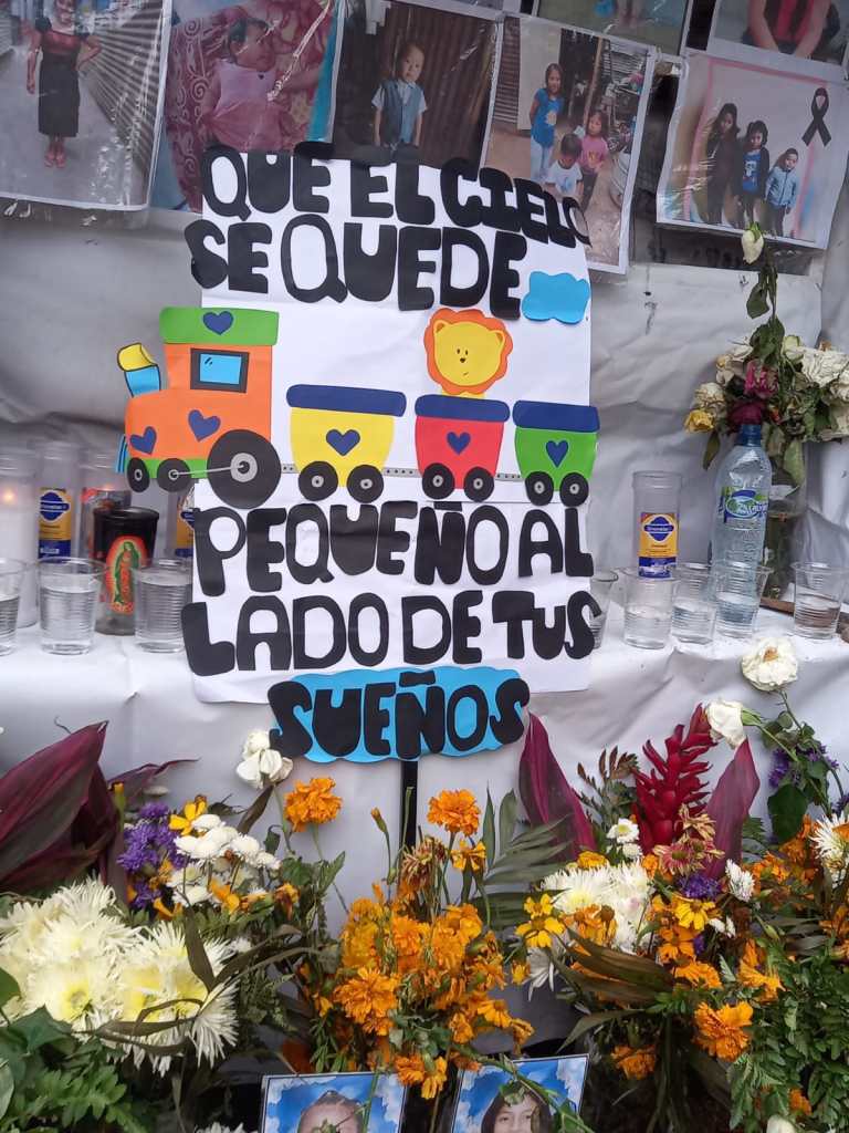 Recuerdan a las víctimas de la tragedia en El Naranjo, mientras siguen labores para ubicar más desaparecidos 