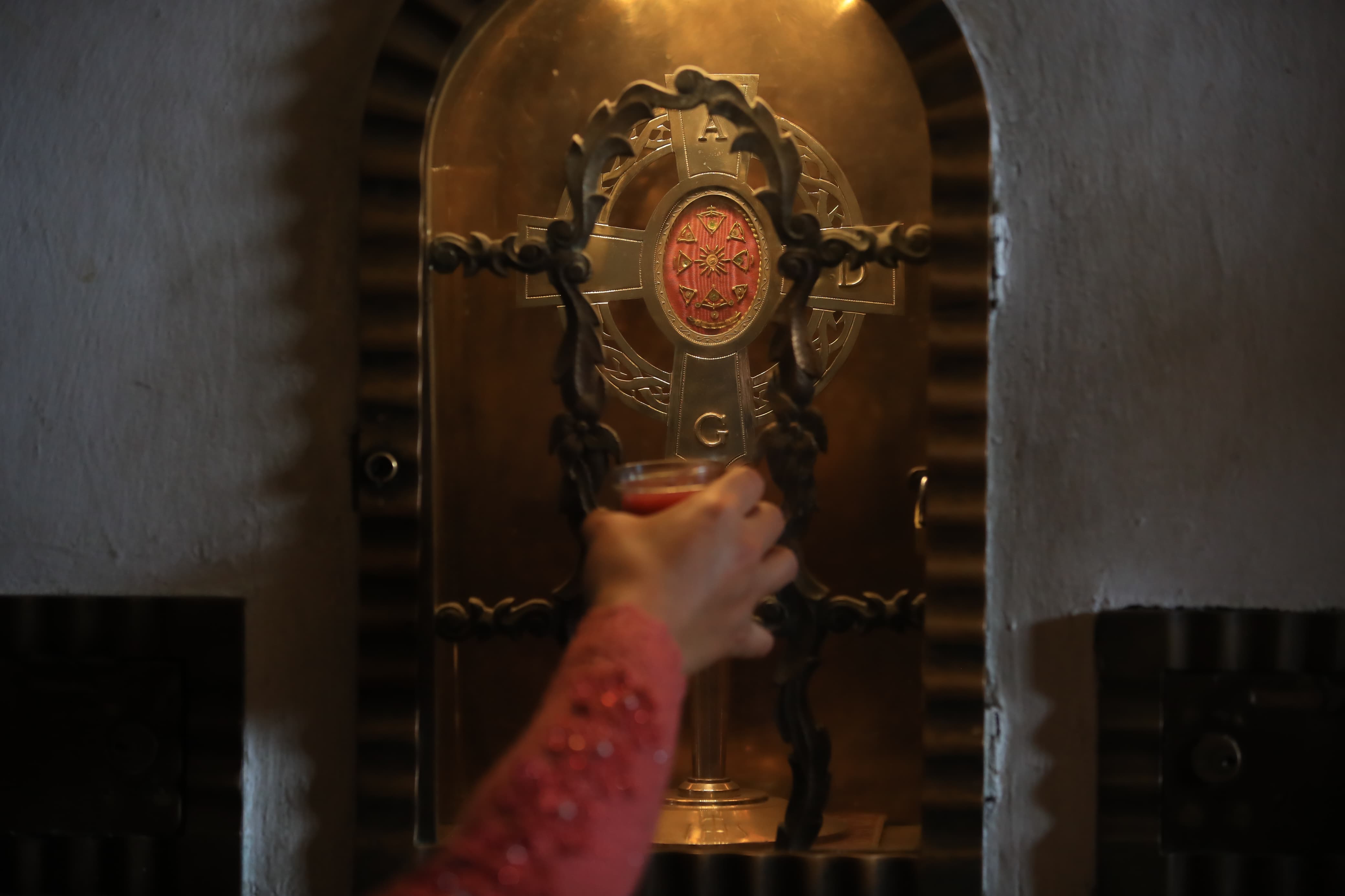 En imágenes: San Judas Tadeo cientos de personas llegan a visitar al santo de las causas perdidas'