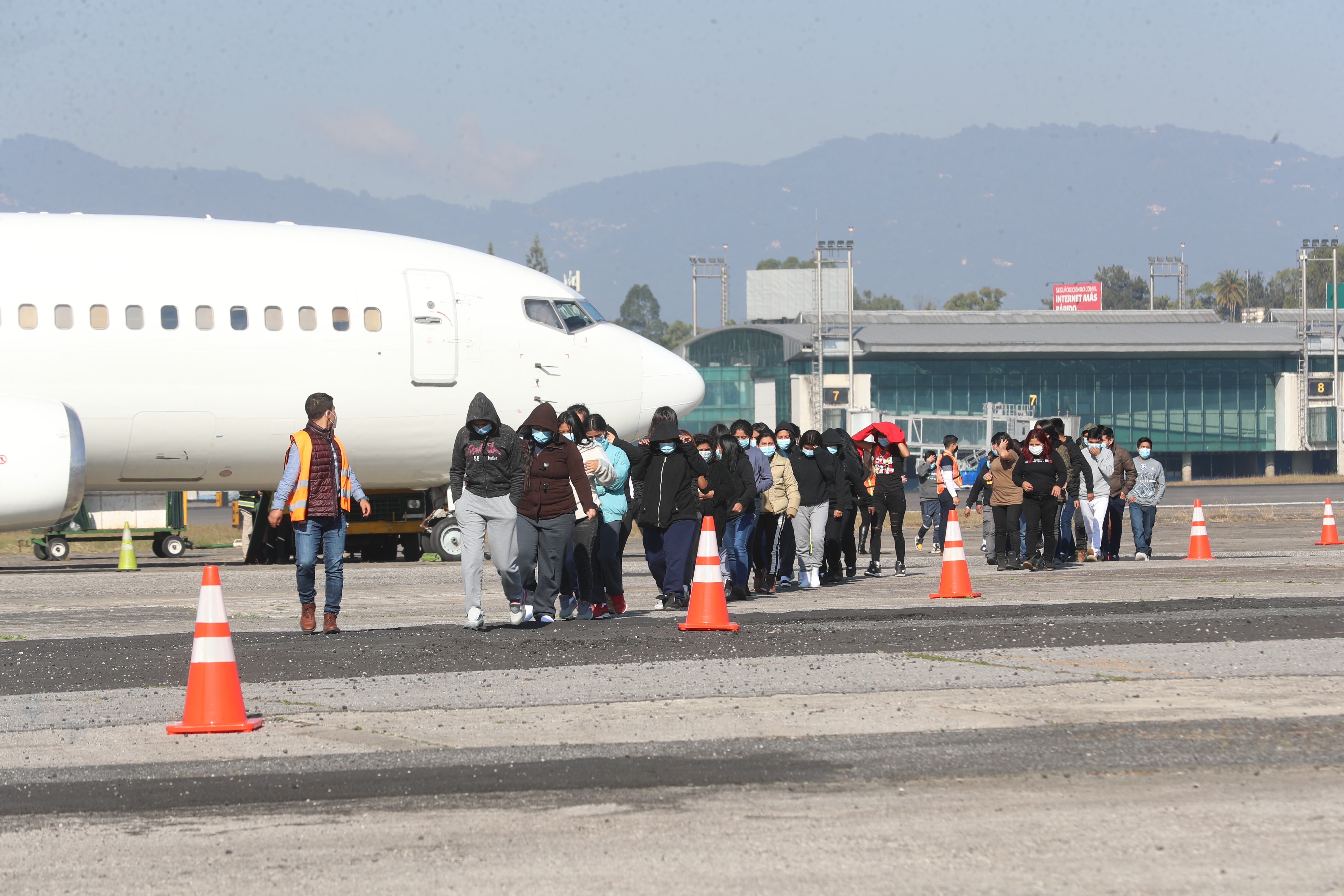 El Instituto Guatemalteco de Migración prohibió el ingreso de 21 extranjeros por tener antecedentes de delitos sexuales.(Foto Prensa Libre: Hemeroteca PL)