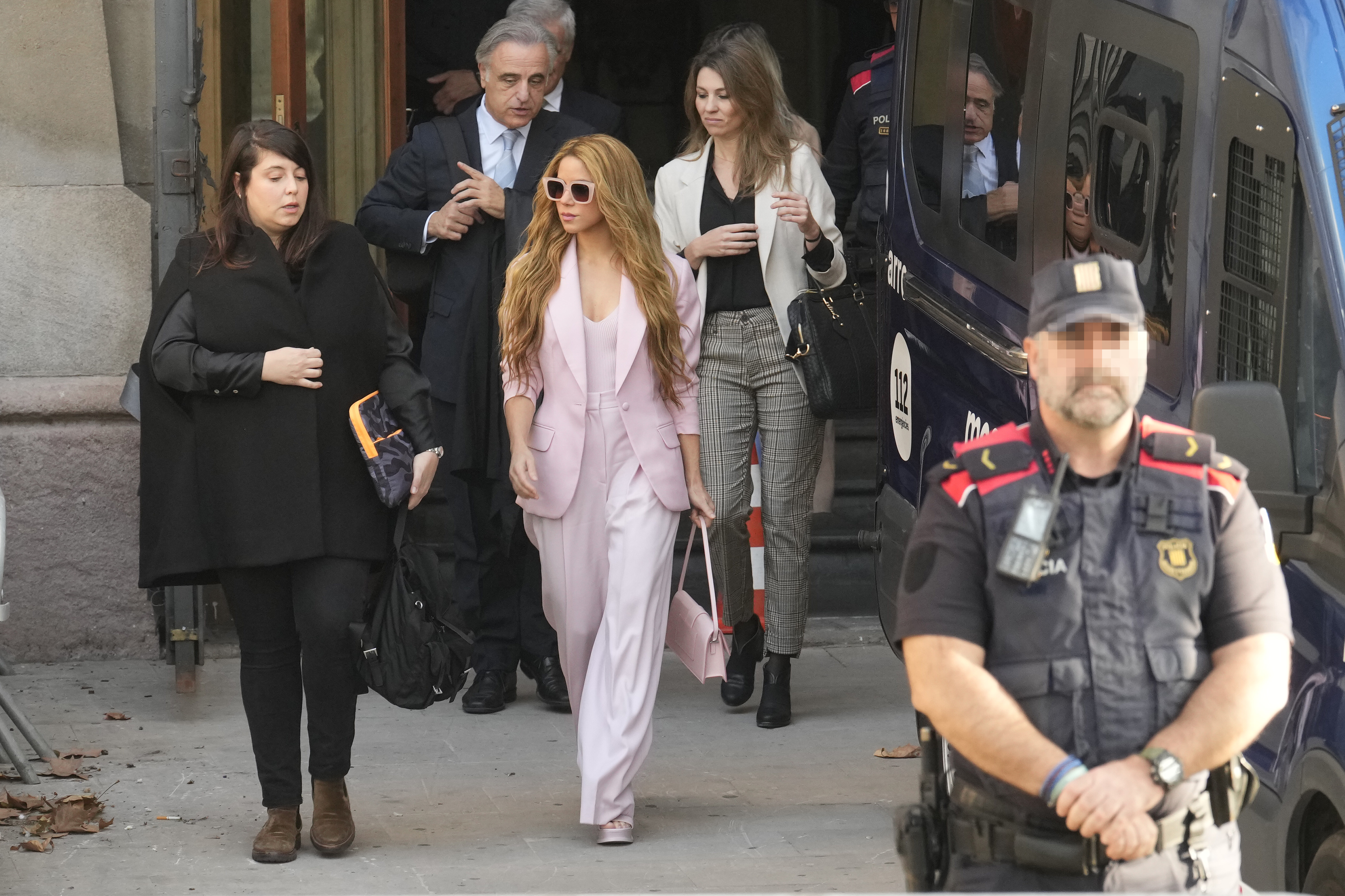 Shakira pacta una multa millonaria y admite el fraude fiscal para evitar la prisión