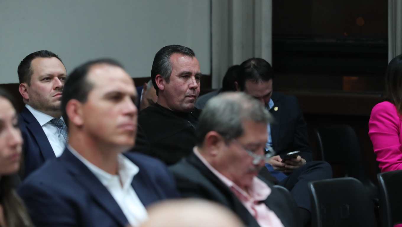 Exministros señalados en el caso de corrupción Cooptación del Estado durante la audiencia de este jueves 23 de noviembre. (Foto Prensa Libre: Élmer Vargas)