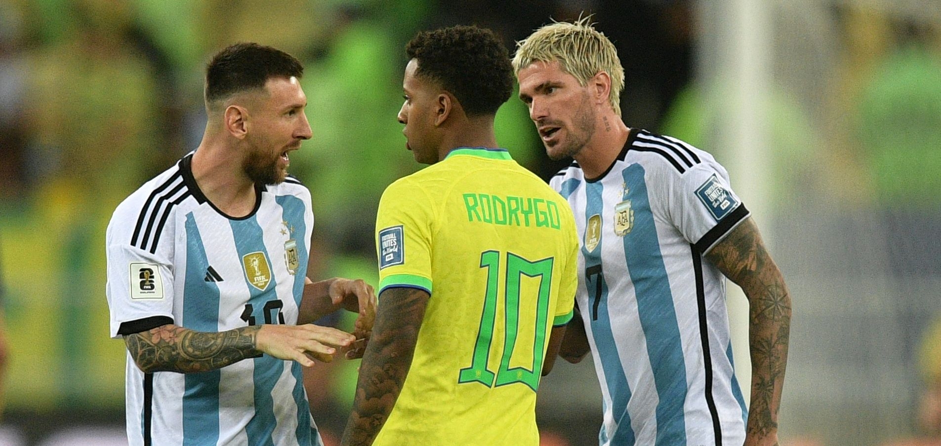 Messi y Rodrygo en el Maracaná.