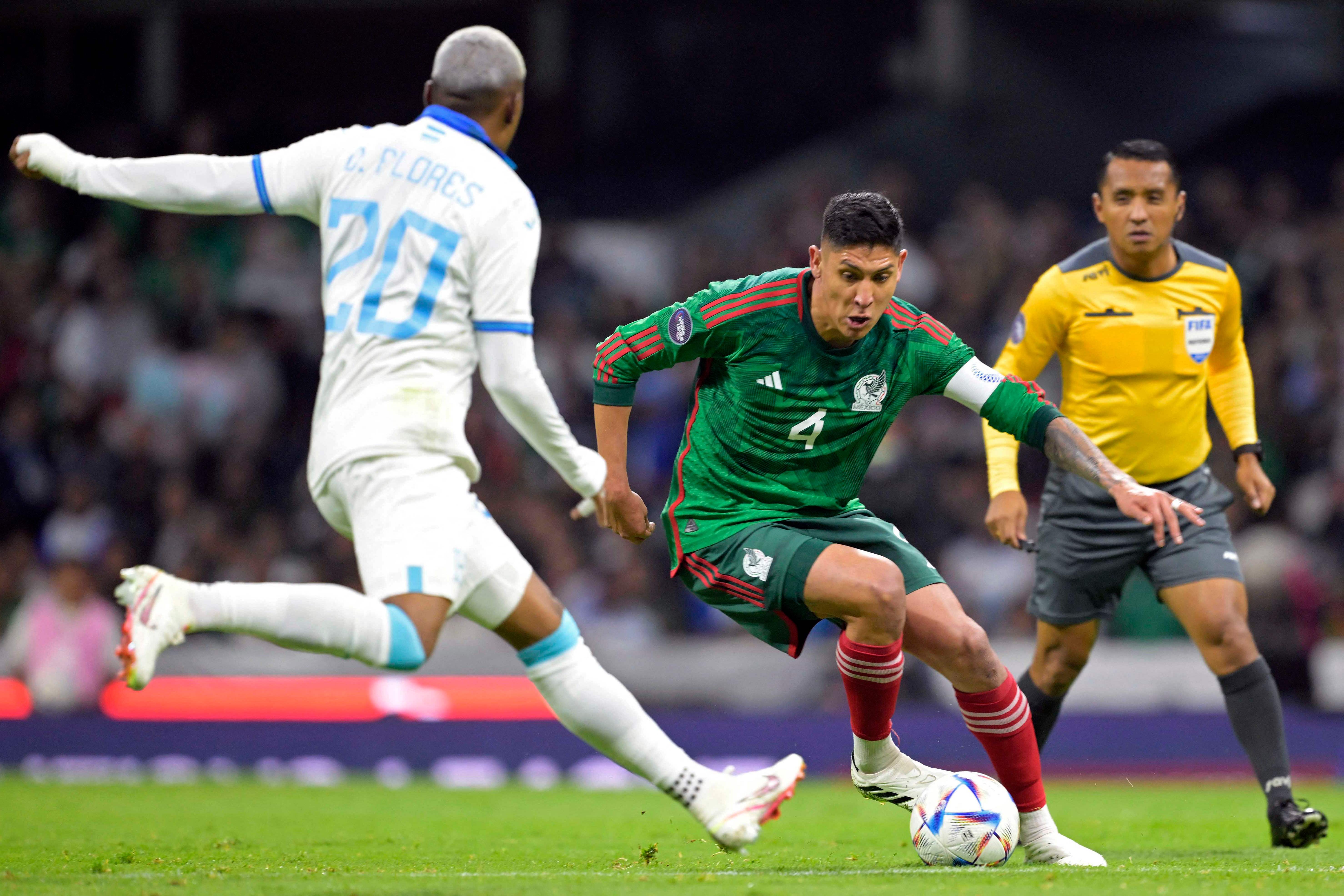 Edson Álvarez anotó el gol que permitió a México llegar a los tiempos extra. Foto Prensa Libre (AFP)