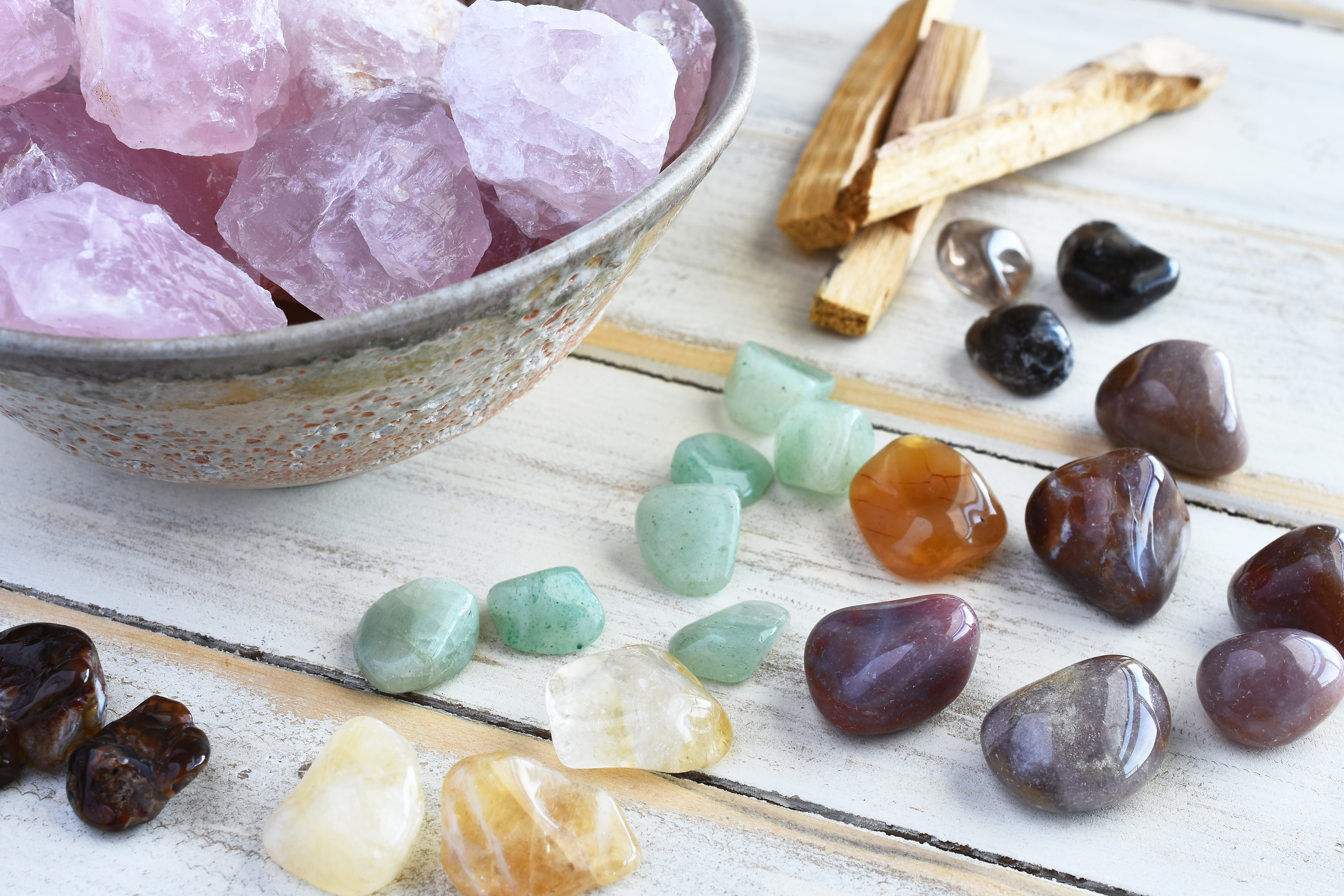 Sanar a través de las gemas: Cuáles efectos tienen las piedras preciosas en la salud y la mente