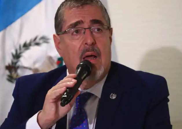 Arévalo rechaza acusaciones en su contra en el caso Toma de la Usac y afirma que las opiniones políticas “no deben ser perseguidas”