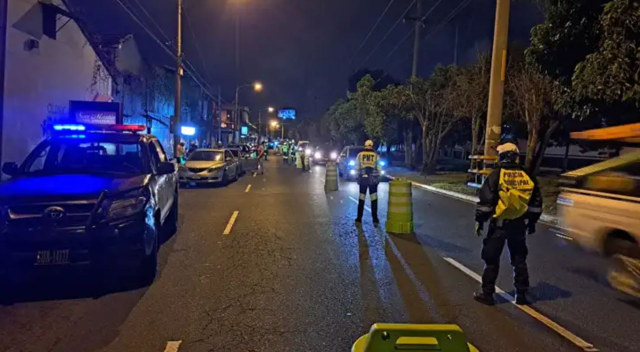 Autoridades efectúan distintos operativos para evitar carreras clandestinas en Guatemala.  (Foto Prensa Libre: Hemeroteca PL) 