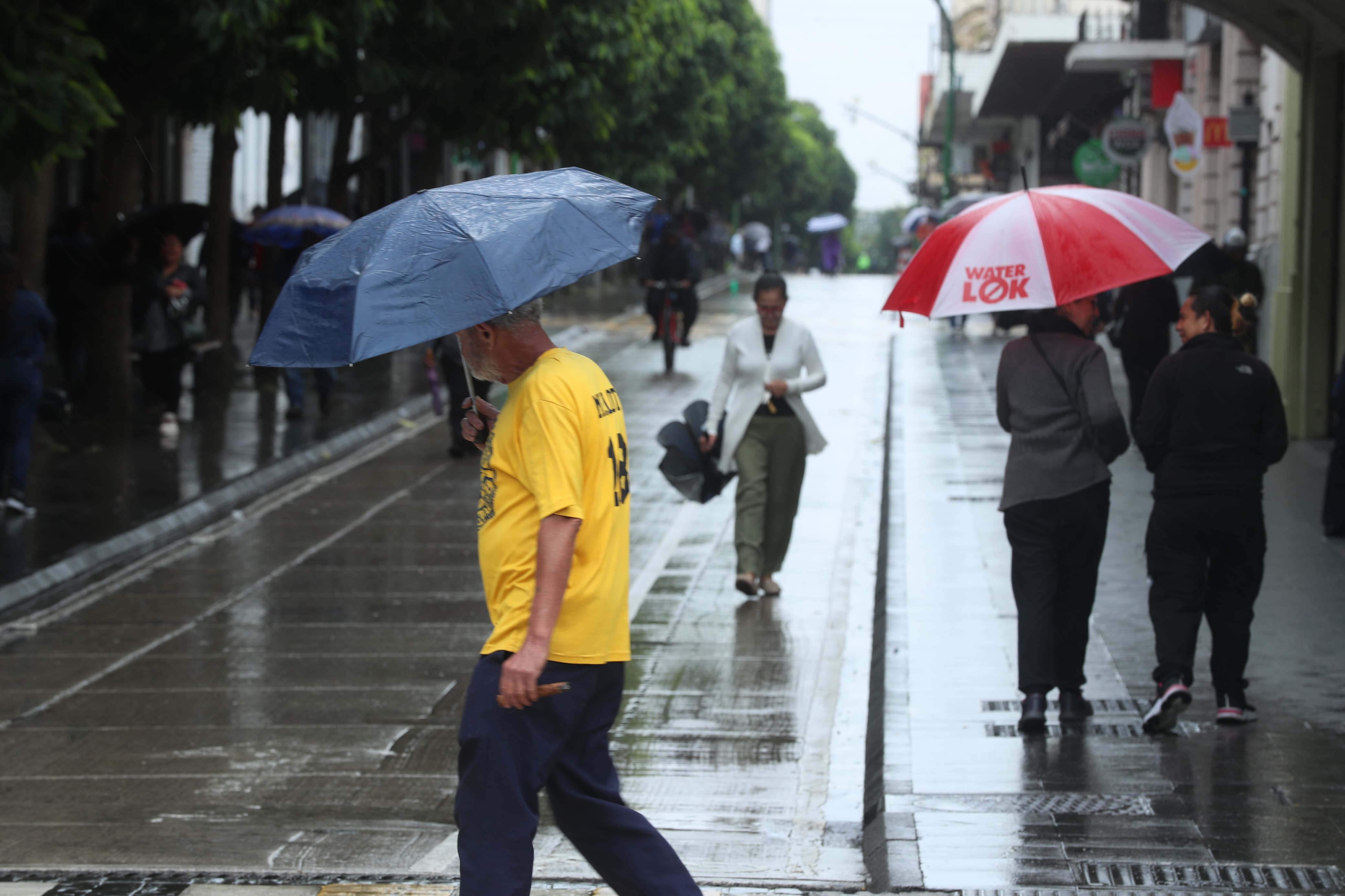 El clima mejora en Guatemala este jueves 2 de noviembre luego del paso de la tormenta Pilar. (Foto Prensa Libre: E. García)