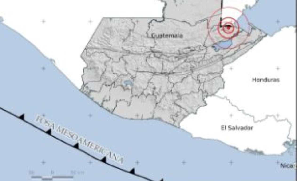 Mapa muestra epicentro del temblor registrado en Guatemala este sábado 11 de noviembre. (Foto Prensa Libre: Insivumeh) 