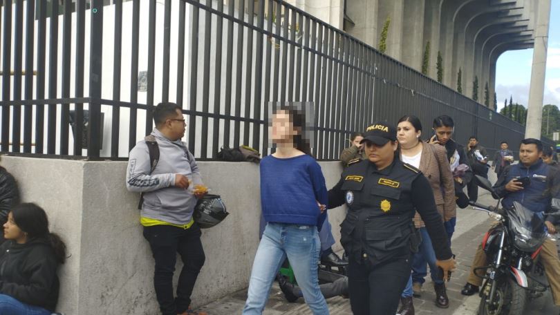 Marcela Blanco, excandidata a diputada de Semilla, detenida por su supuesta participación en el caso Toma de la Usac: Botín Político. (Foto Prensa Libre: La Red)